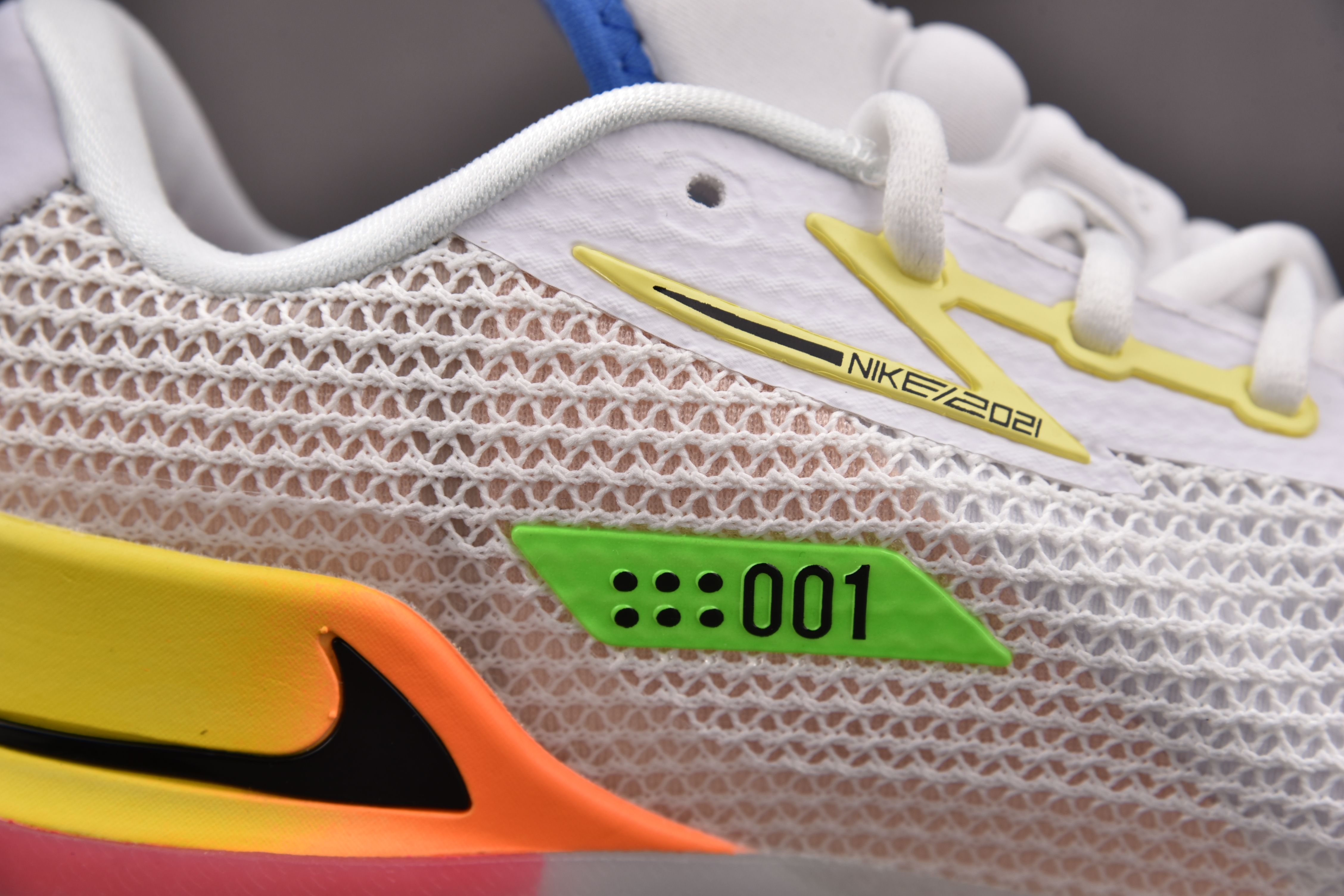 Nike Air Zoom G.T. Cut Ghost