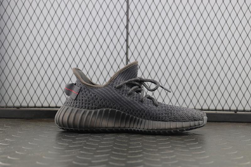 【Clearance】 adidas Yeezy Boost 350 V2 Static Black Non-Reflective（US4）