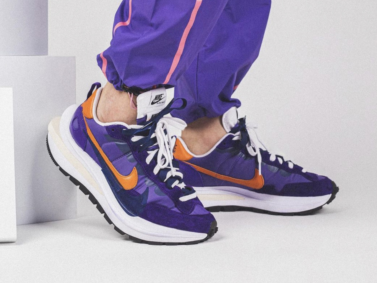 Nike Vaporwaffle sacai Dark Iris
