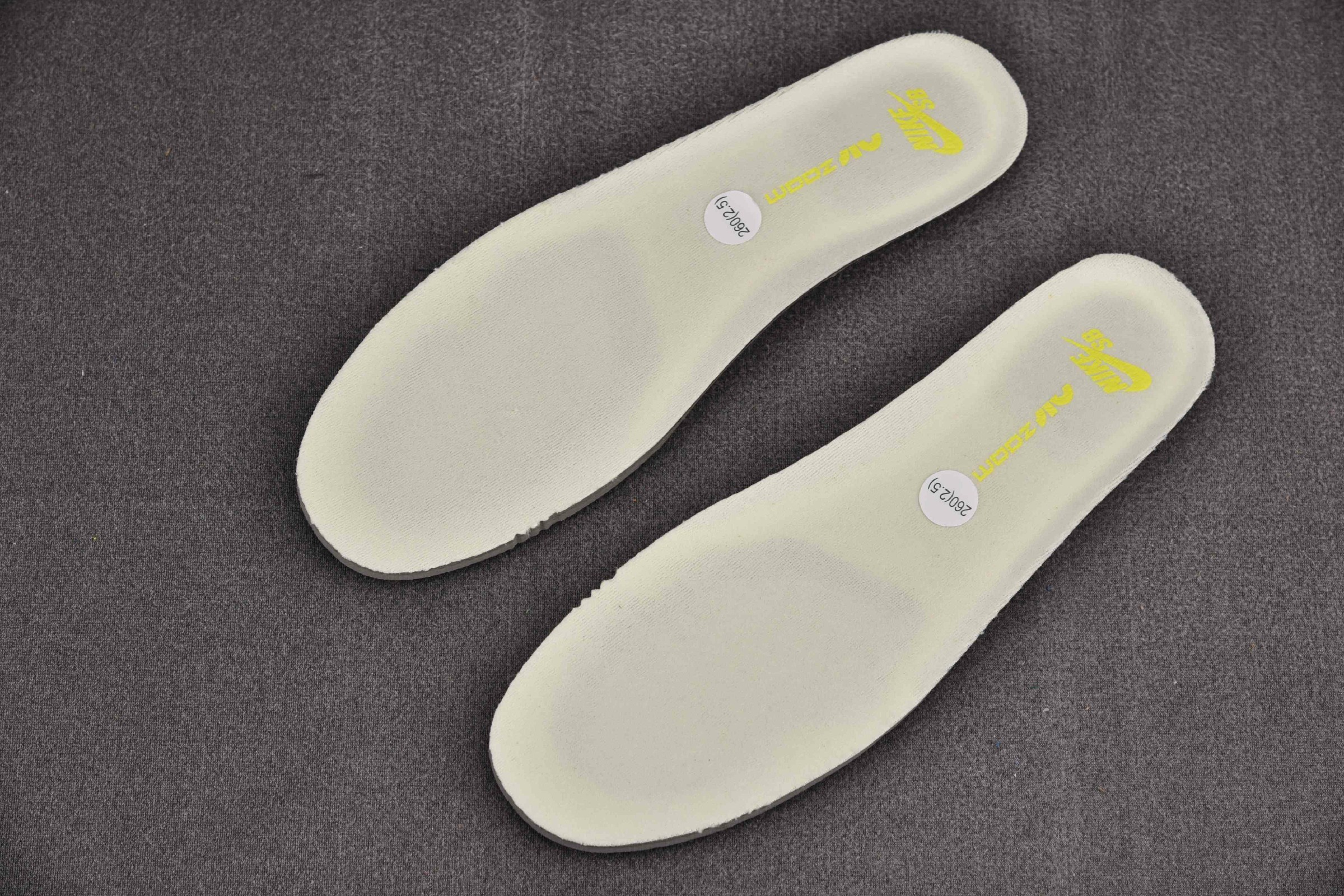 Nike SB Dunk Low Green Apple