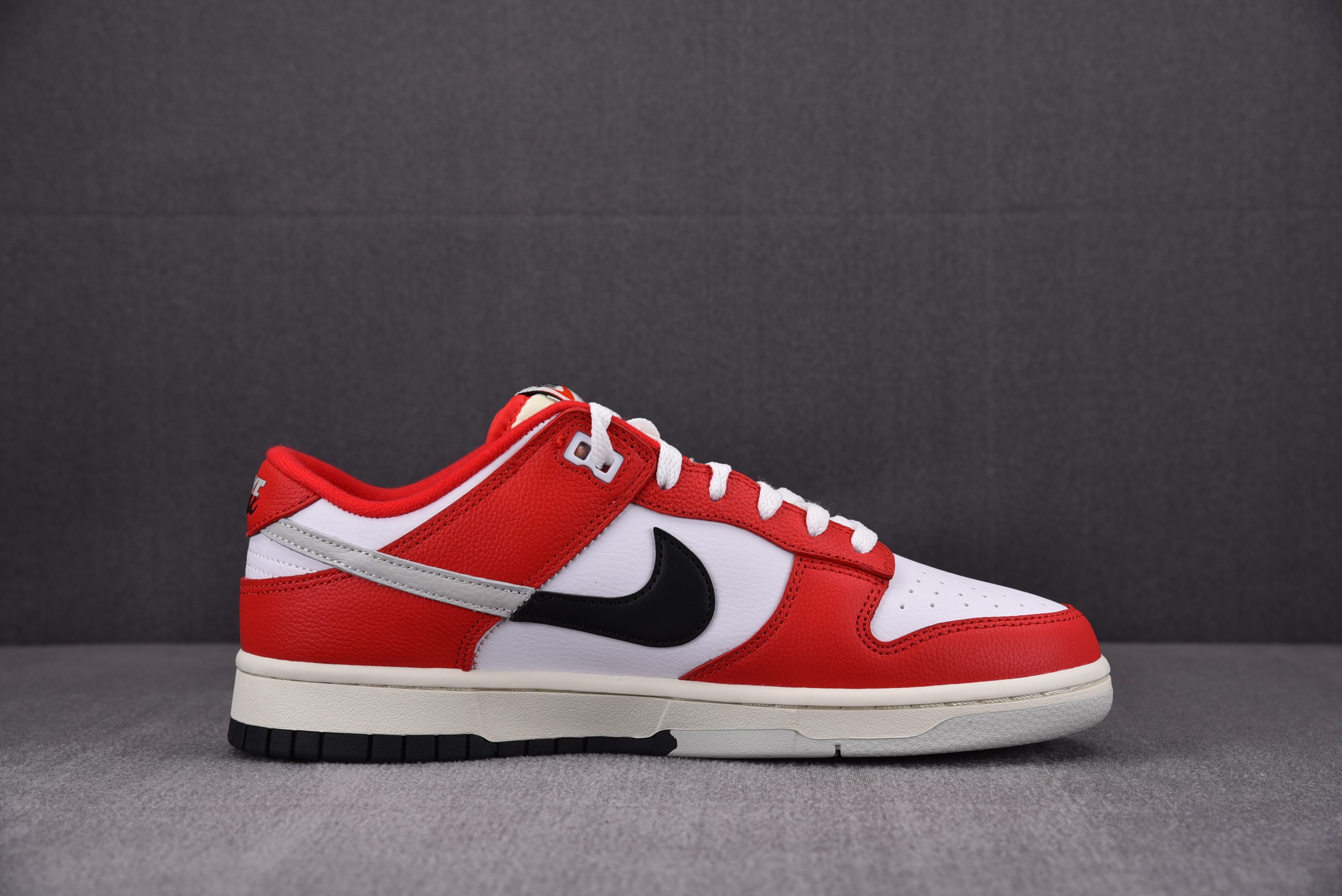 Nike Dunk Low Chicago Split