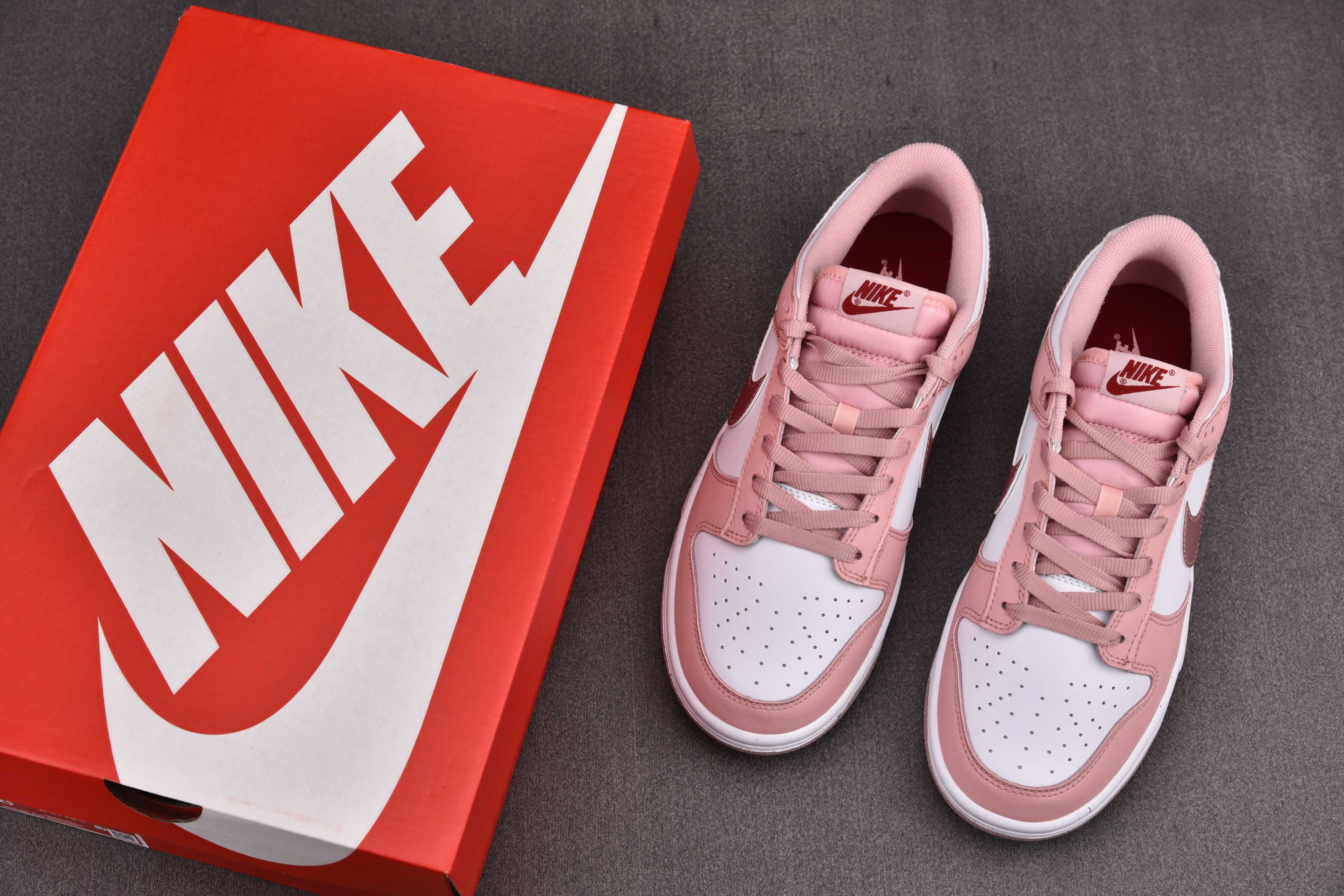 Nike Dunk Low Pink Velvet (GS)