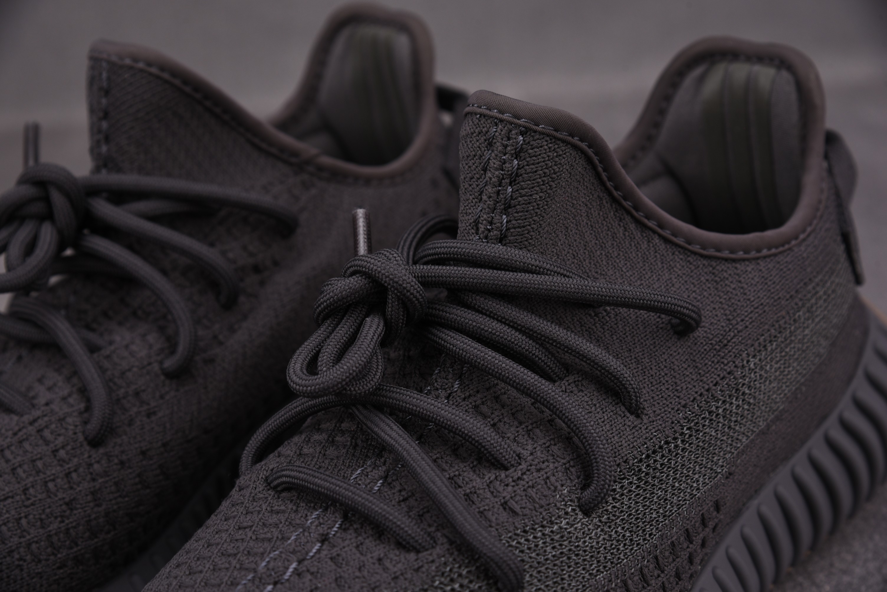 adidas Yeezy Boost 350 V2 Cinder Reflective