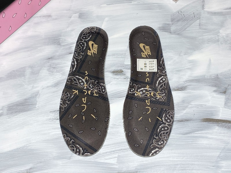 Nike SB Dunk Low Travis Scott