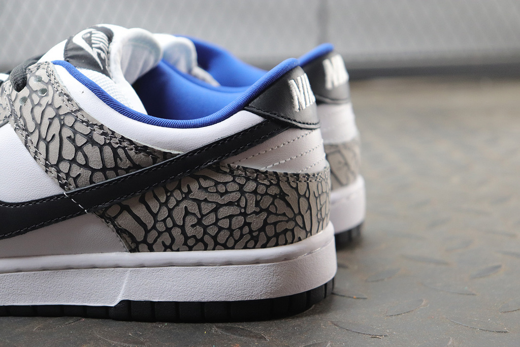 Nike SB Dunk Low Pro Supreme White Cement