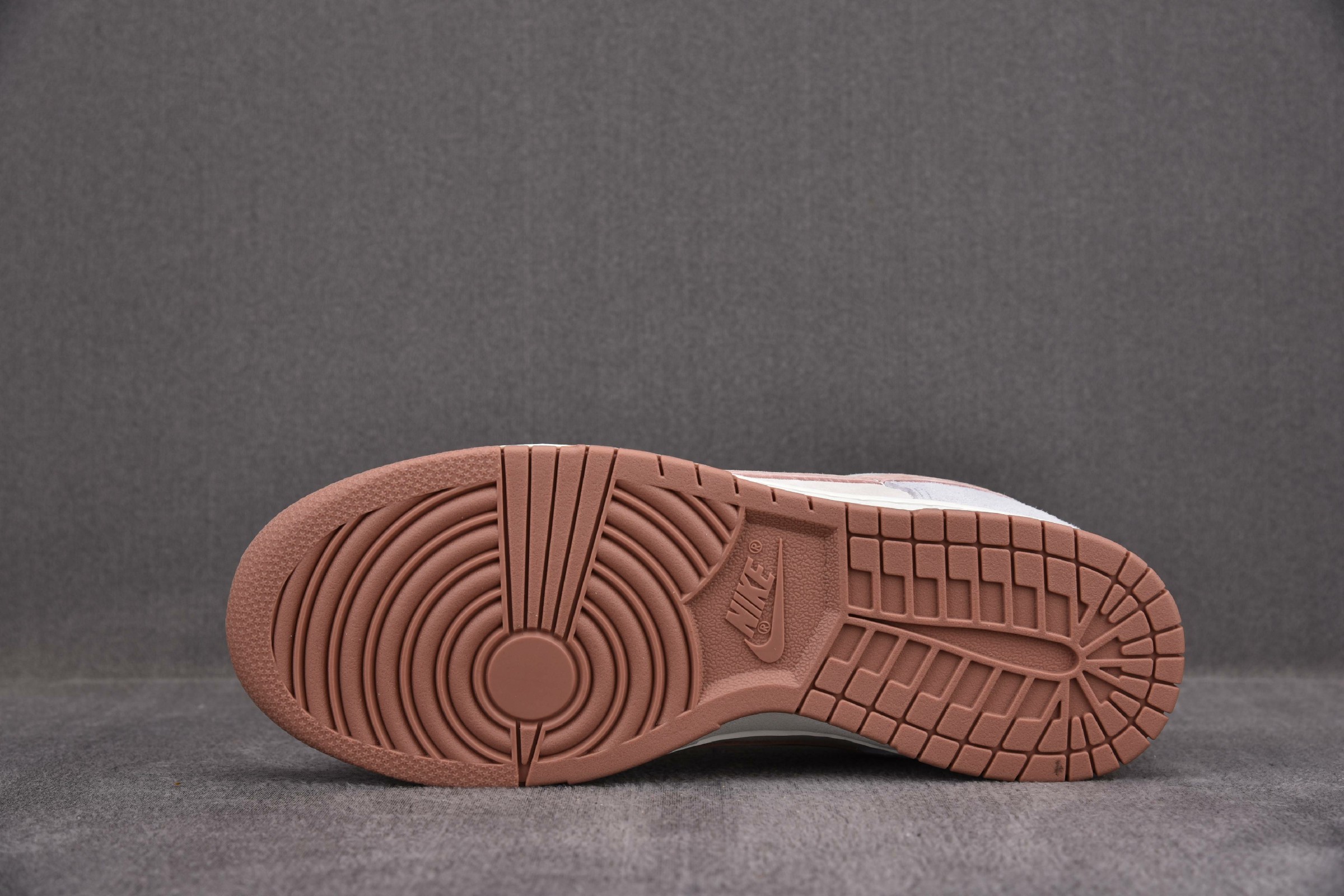 Nike Dunk Low Fossil Rose