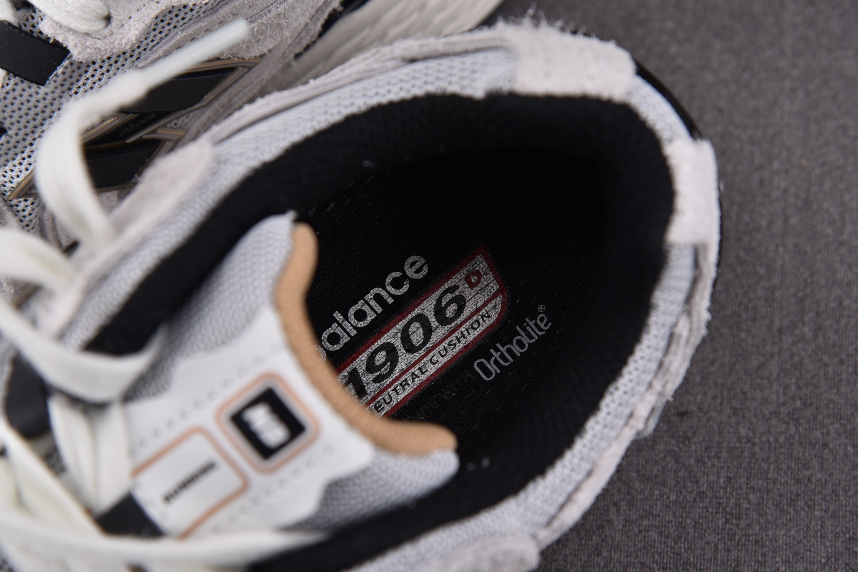 New Balance M1906DC Reflection/Black