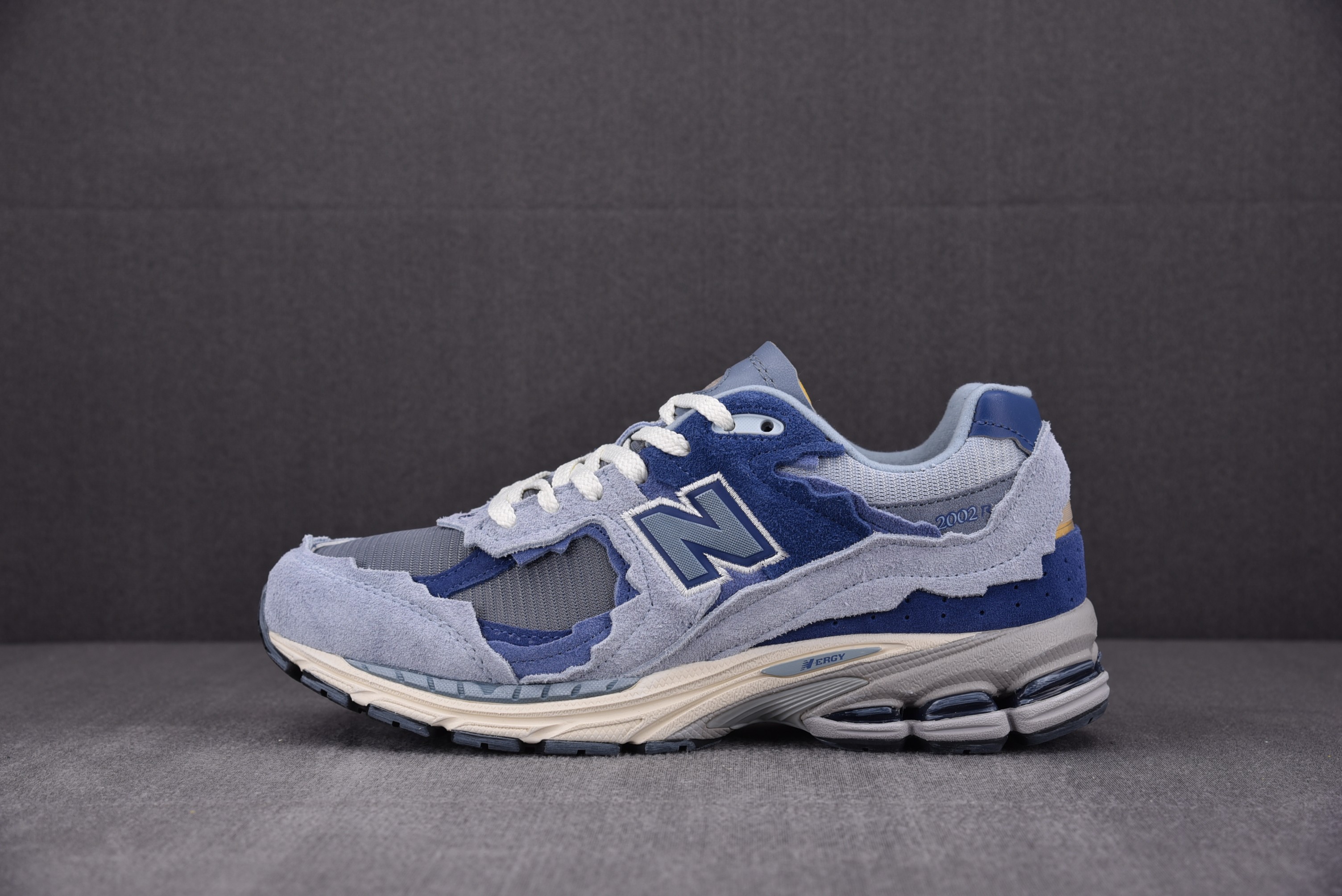 New Balance 2002R Refined Future