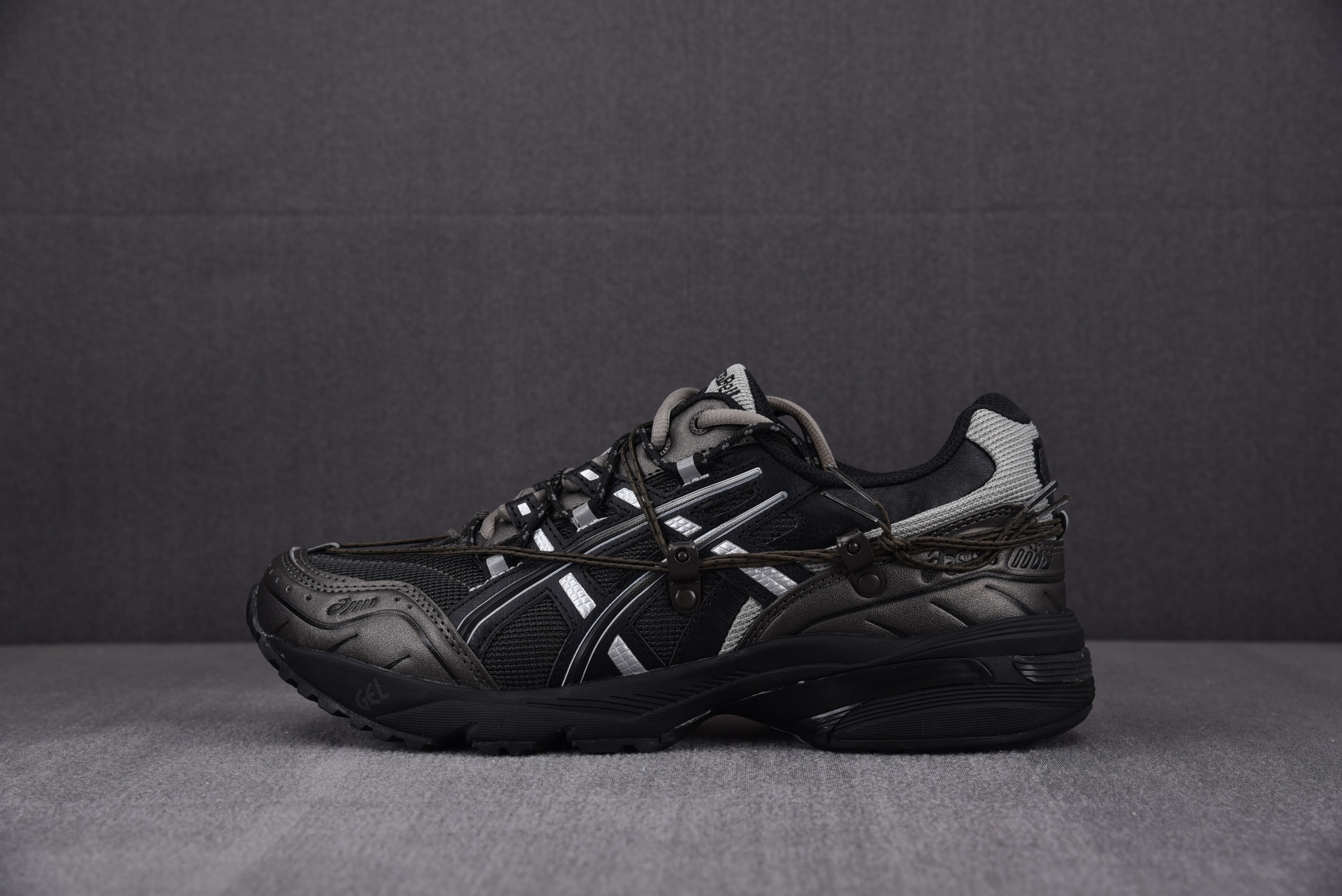 ASICS Gel-1090 Andersson Bell Black Silver