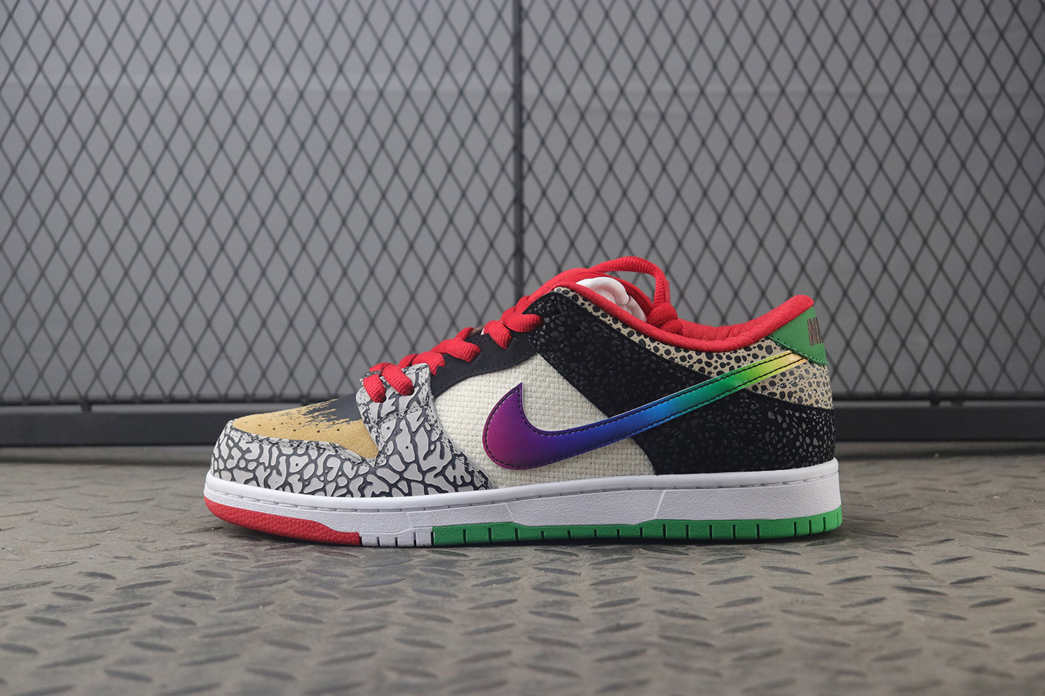 Nike SB Dunk Low What The Paul