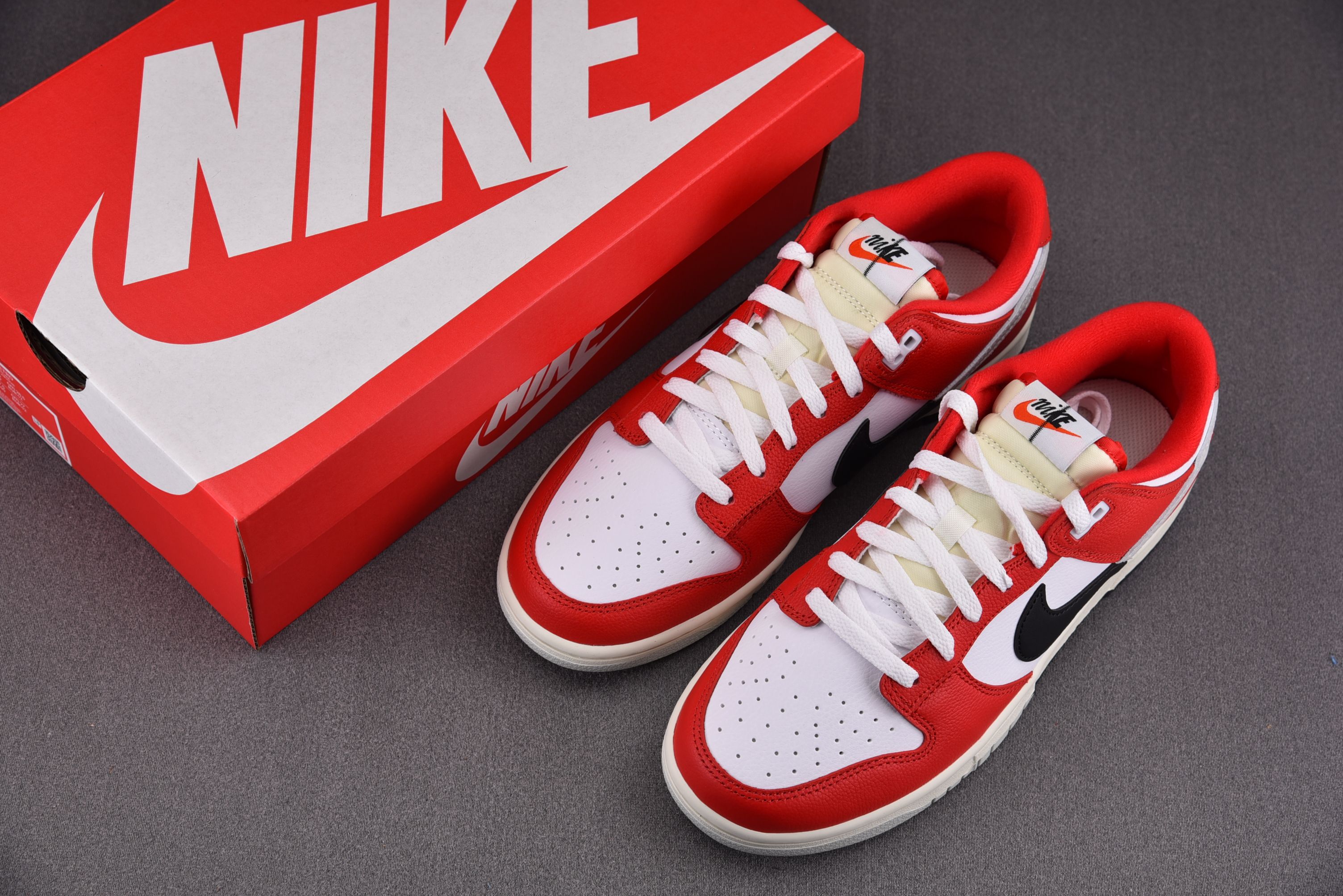 Nike Dunk Low Chicago Split