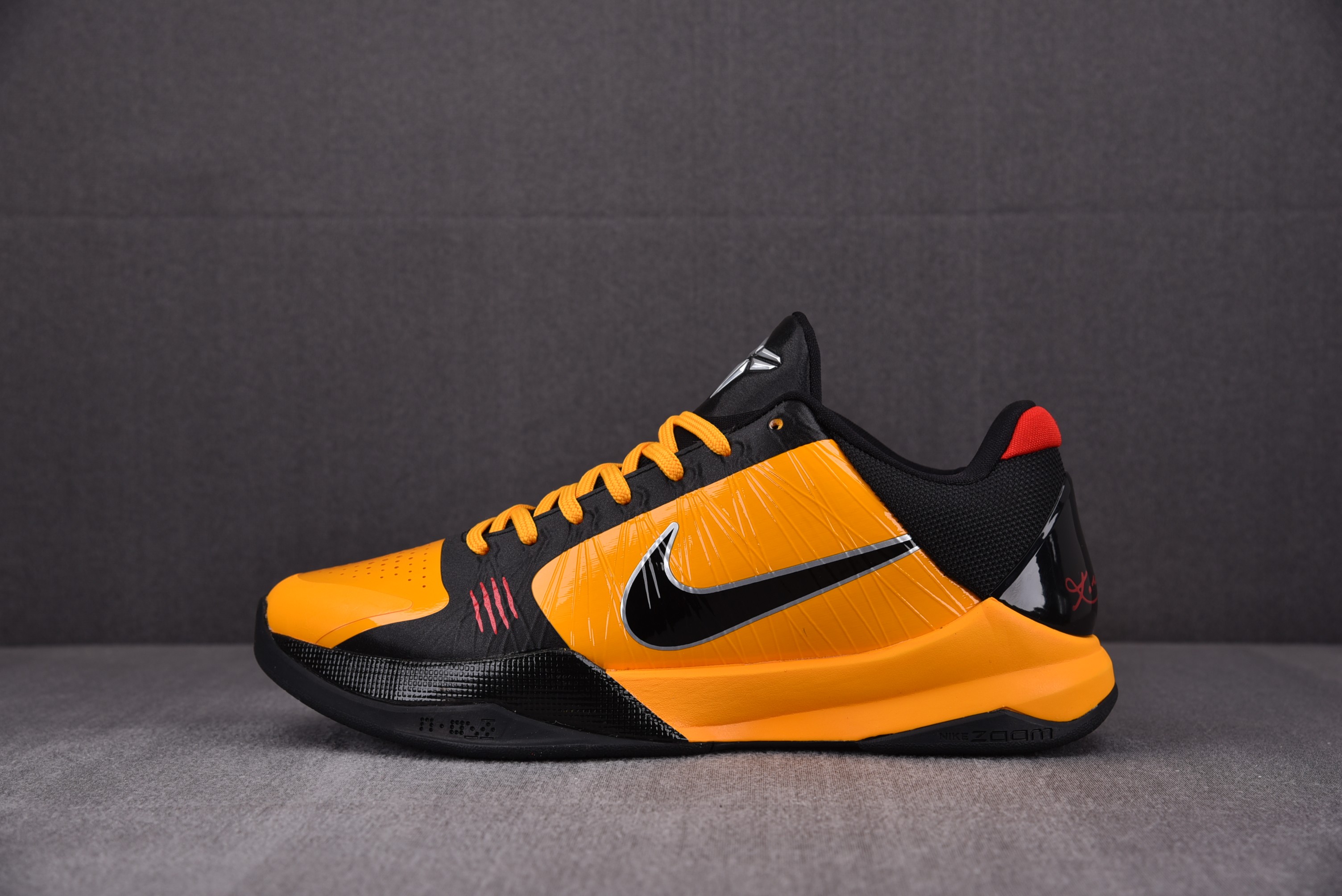 Nike Kobe 5 Protro Bruce Lee