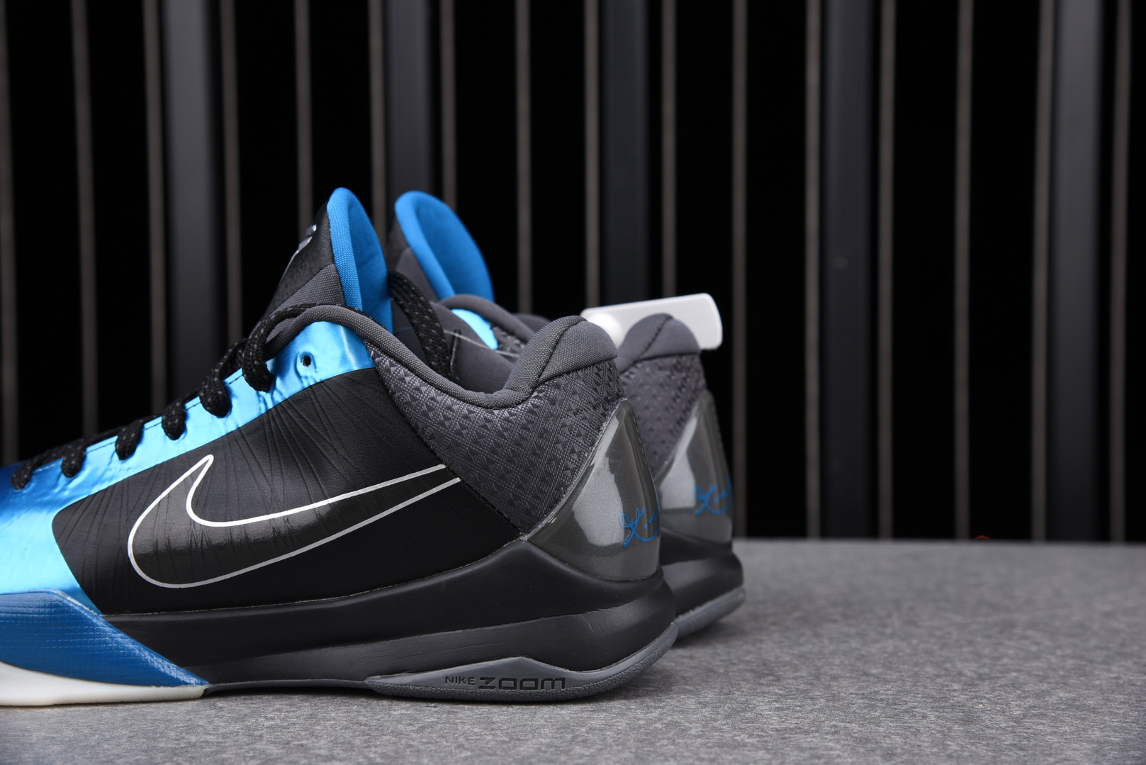 Nike Kobe 5 Dark Knight