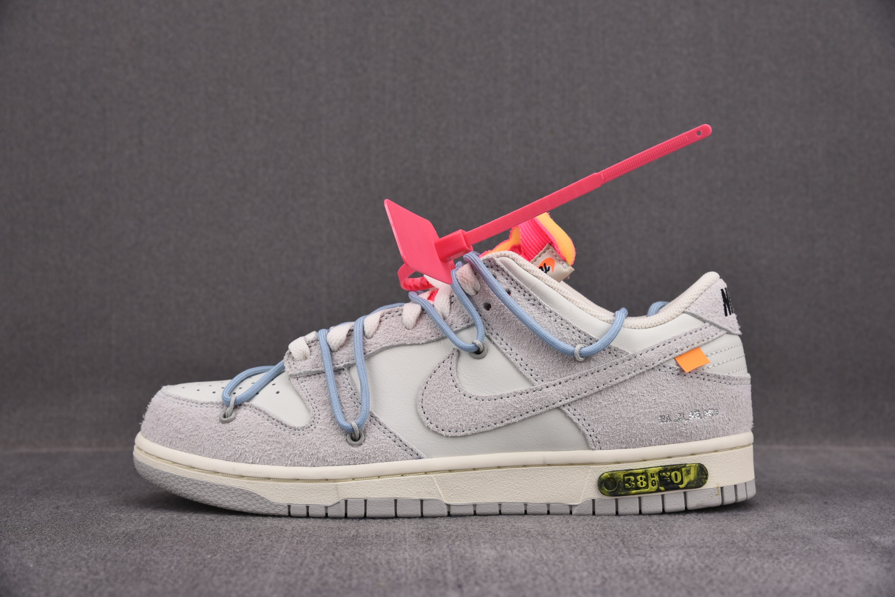 Nike Dunk Low Off-White Lot 38