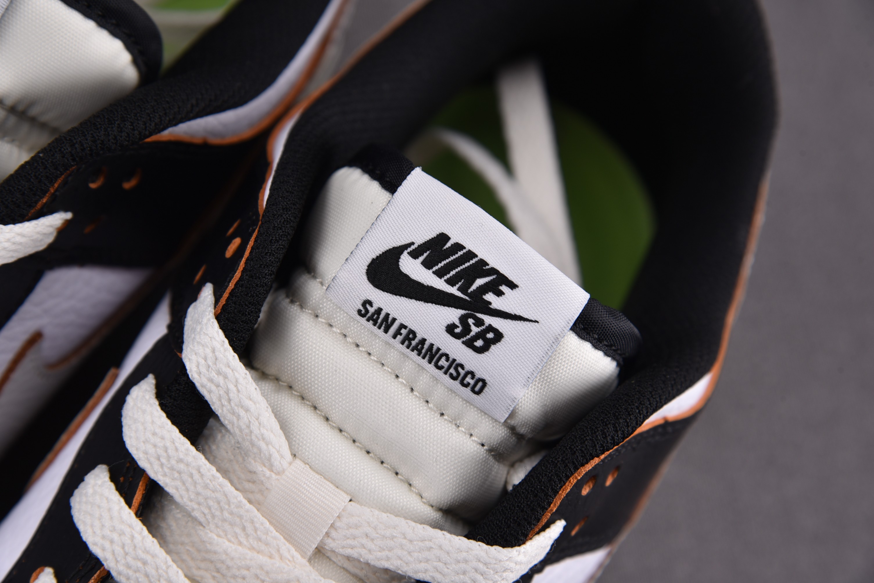 Nike SB Dunk Low HUF San Francisco