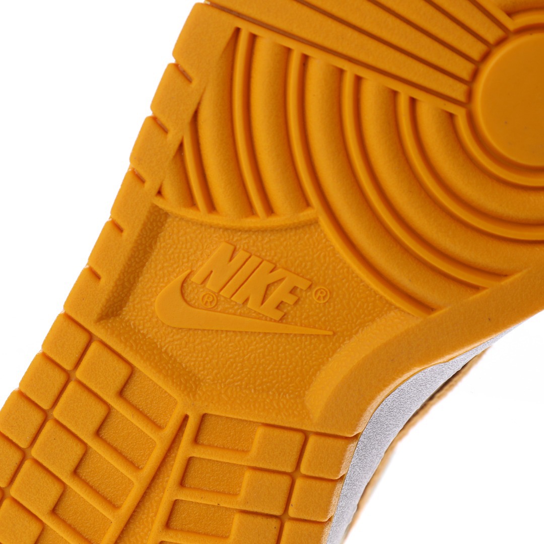 Nike Dunk Low Dusty Olive