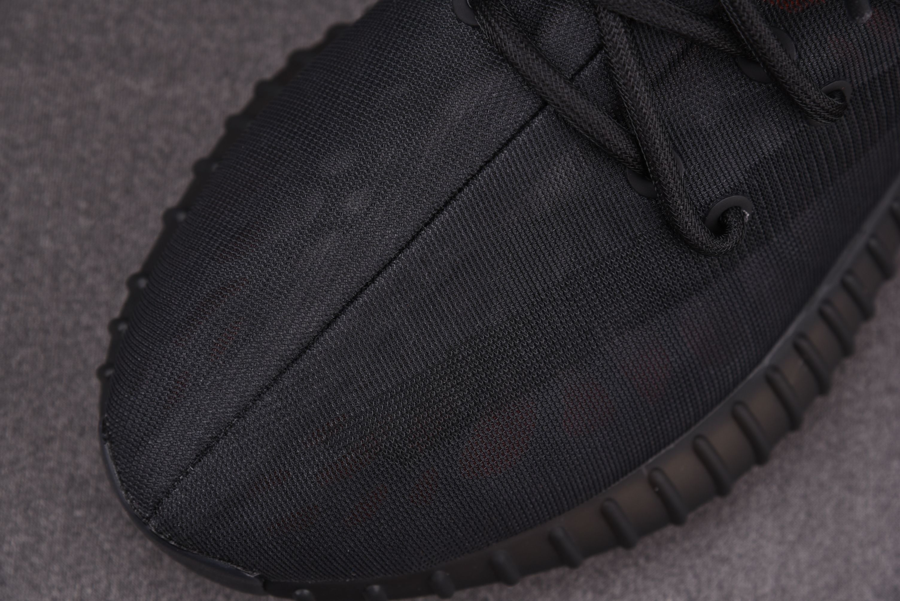 adidas Yeezy Boost 350 V2 Mono Cinder