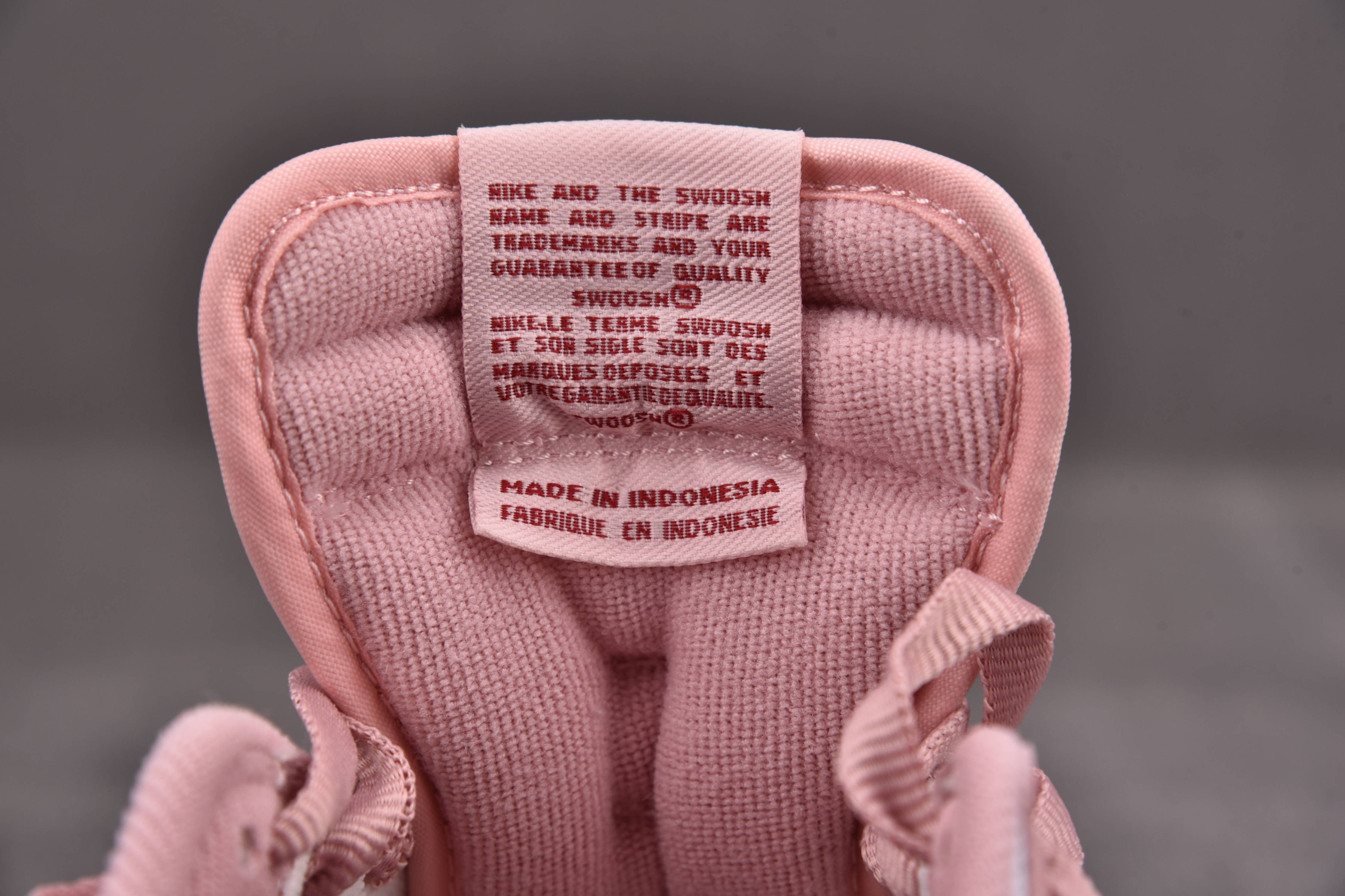 Nike Dunk Low Pink Velvet (GS)