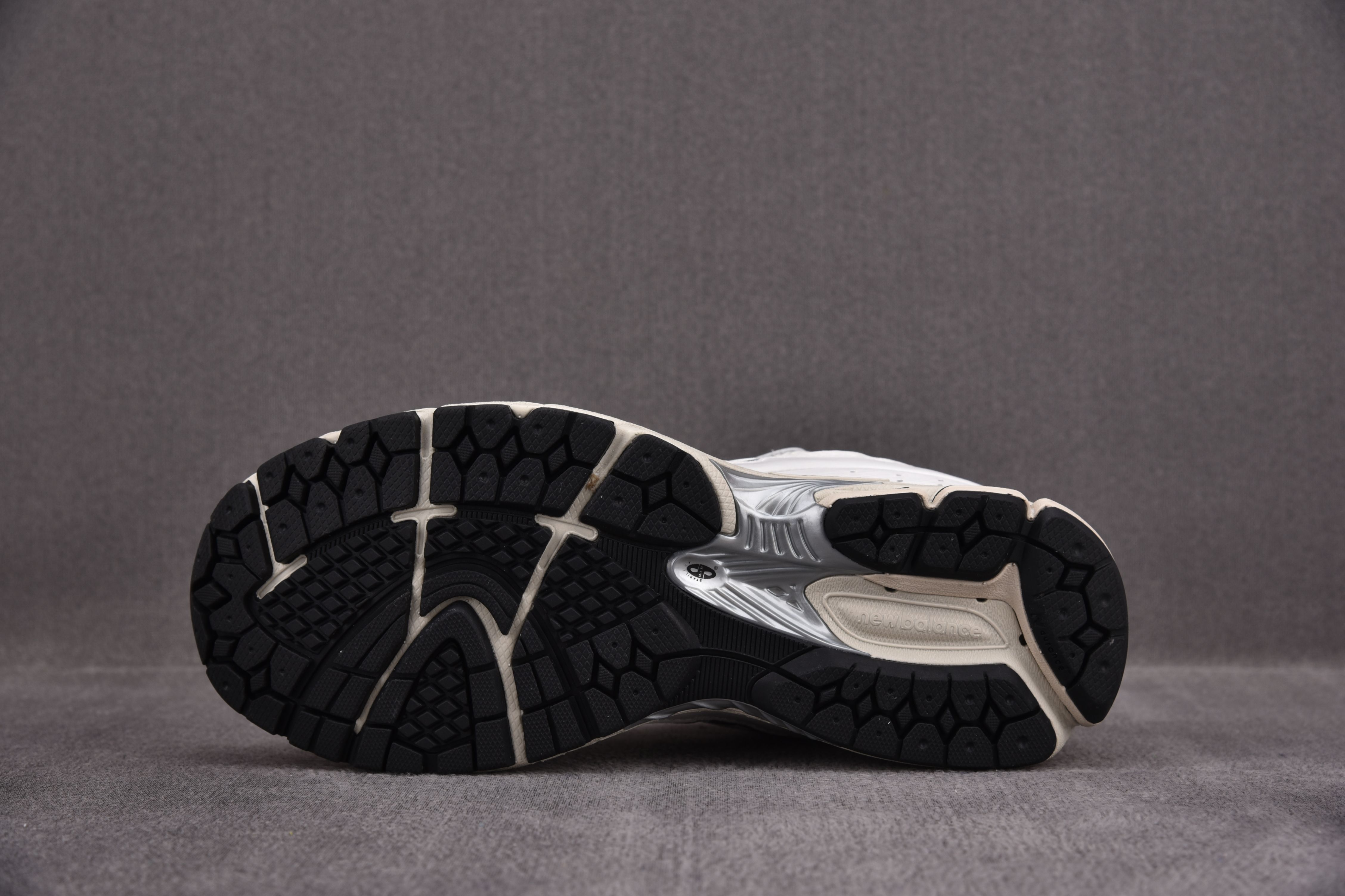 New Balance 2002R Atlas Lemon Haze