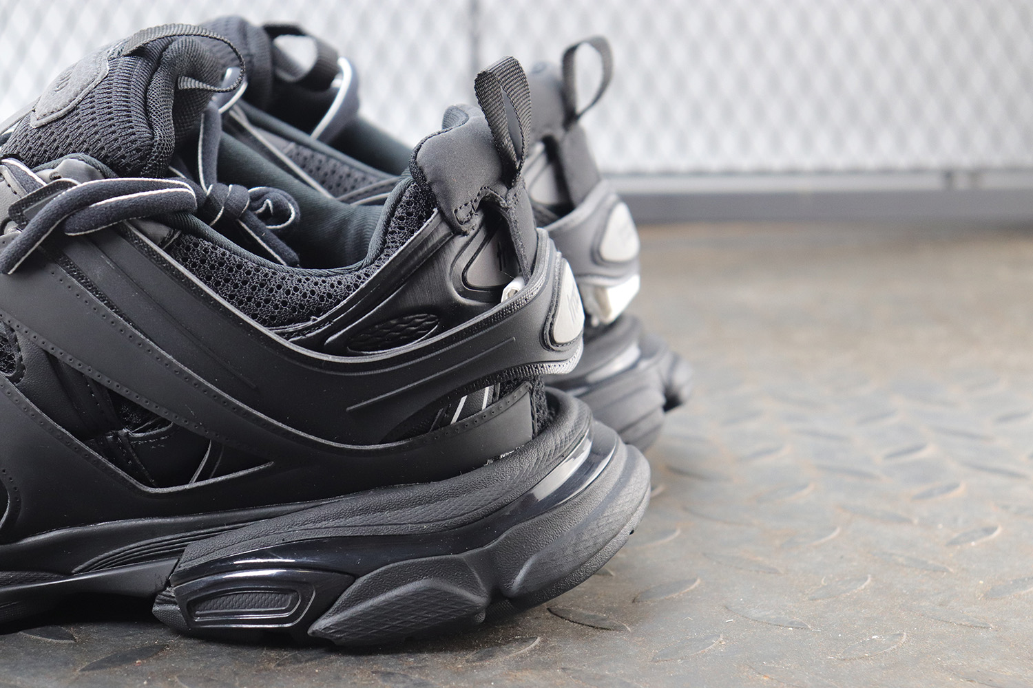 【Clearance】 BCG Track Black（EU39）
