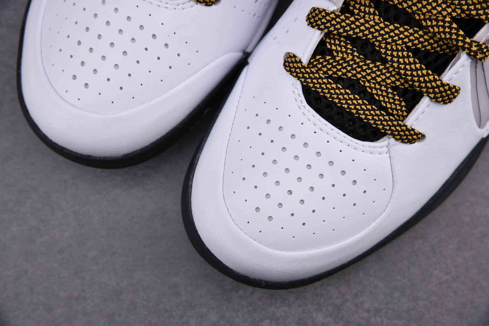 Nike Kobe 4 Protro White Black Del Sol