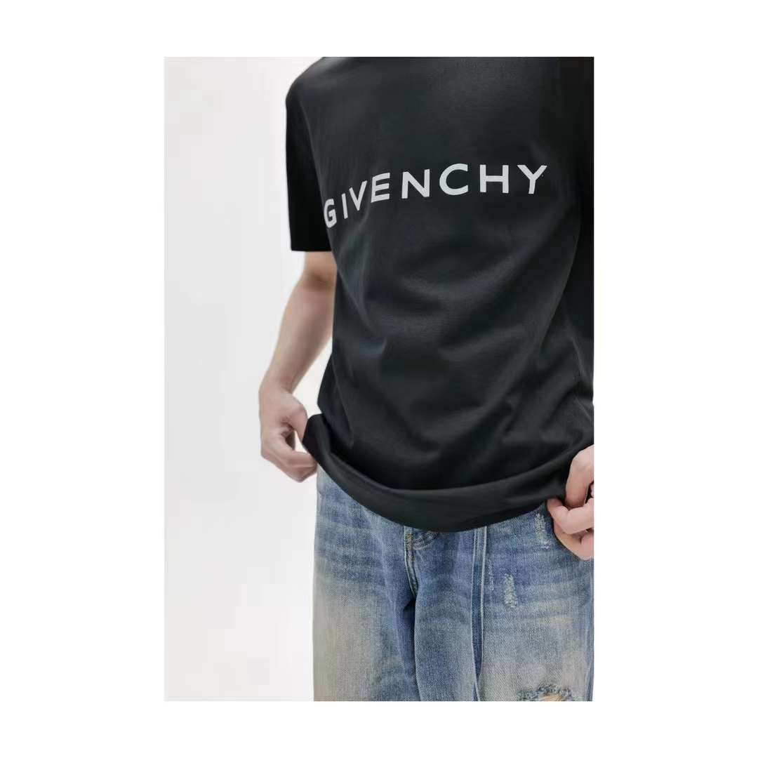 Givenchy FW22 lettering logo print T-shirt Black 5.16