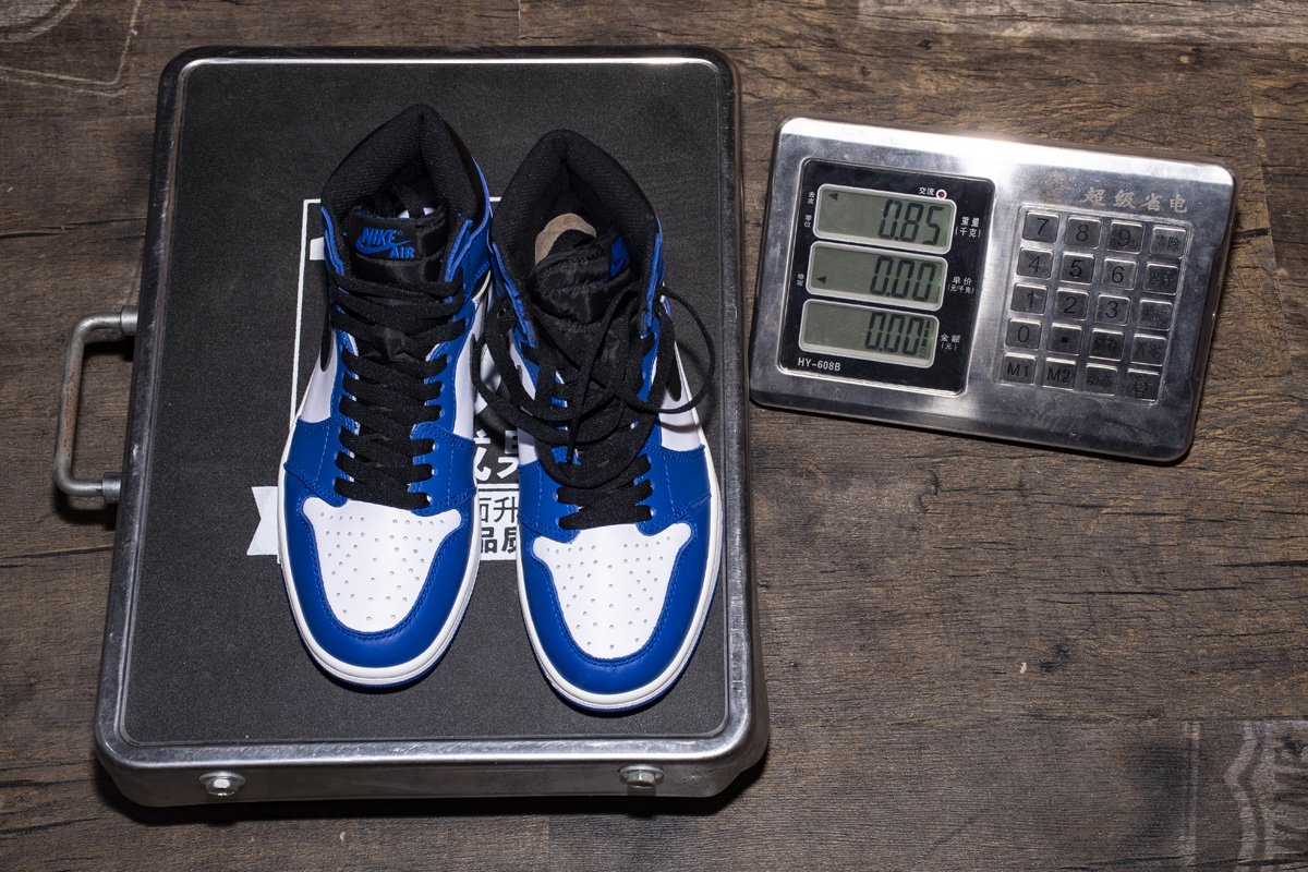 Jordan 1 Retro High Game Royal