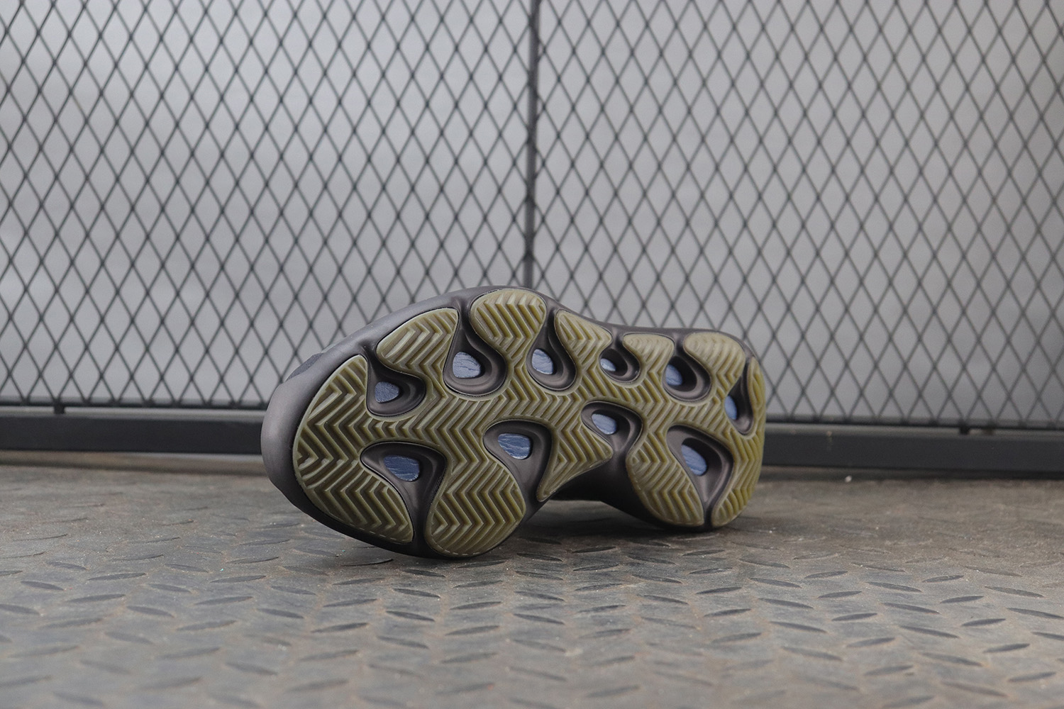 【Clearance】 Adidas Yeezy 700 V3 Clay Brown（US9.5）