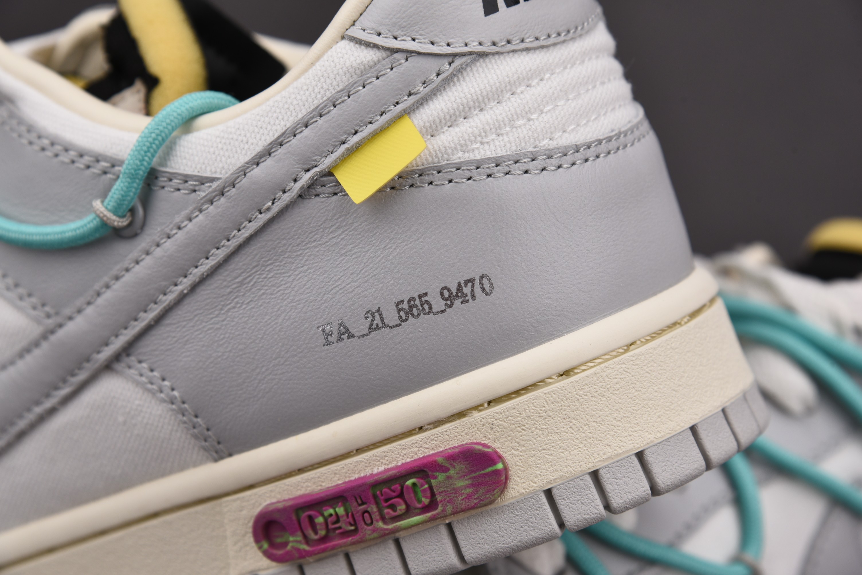 Nike Dunk Low Off-White Lot 4