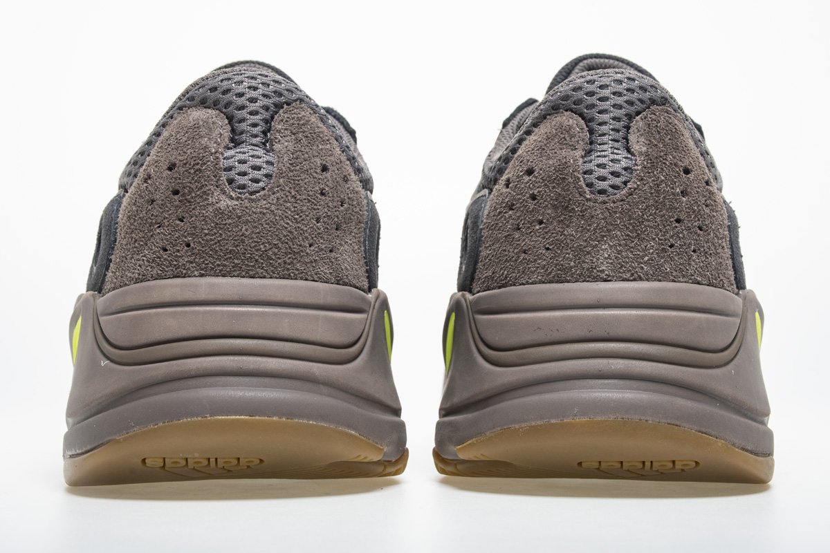 adidas Yeezy Boost 700 Mauve