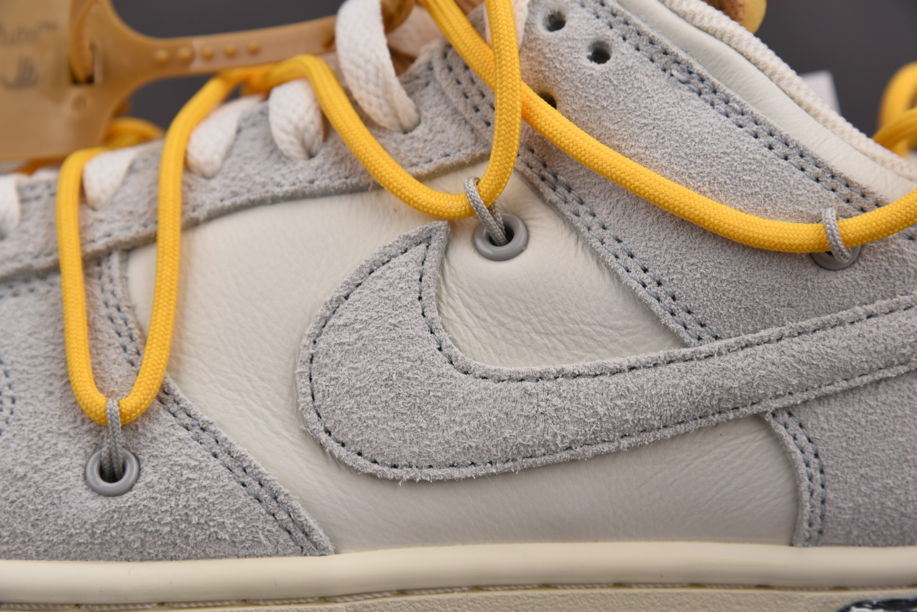 Nike Dunk Low Off-White Lot 39