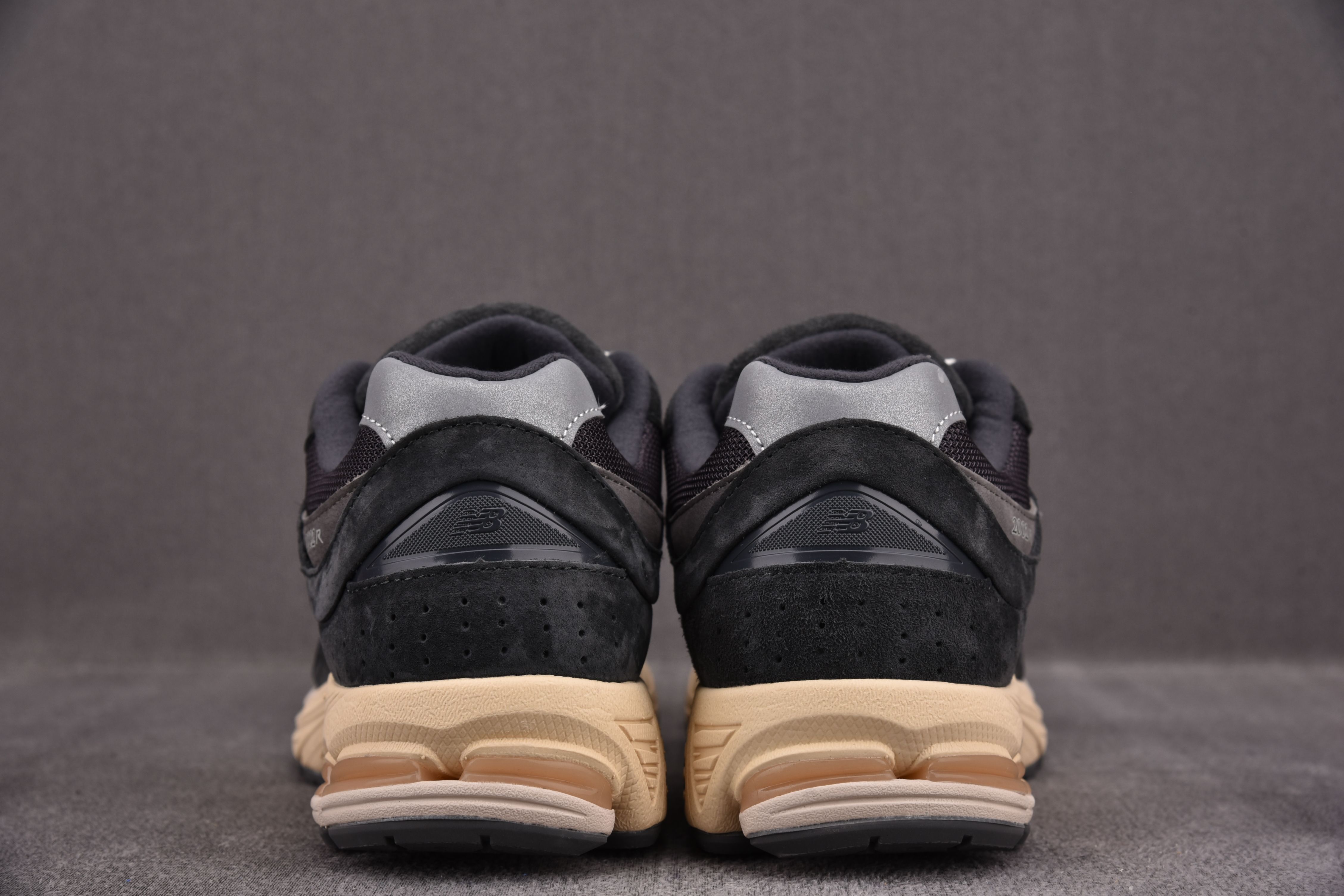 New Balance 2002R Black Dark Grey