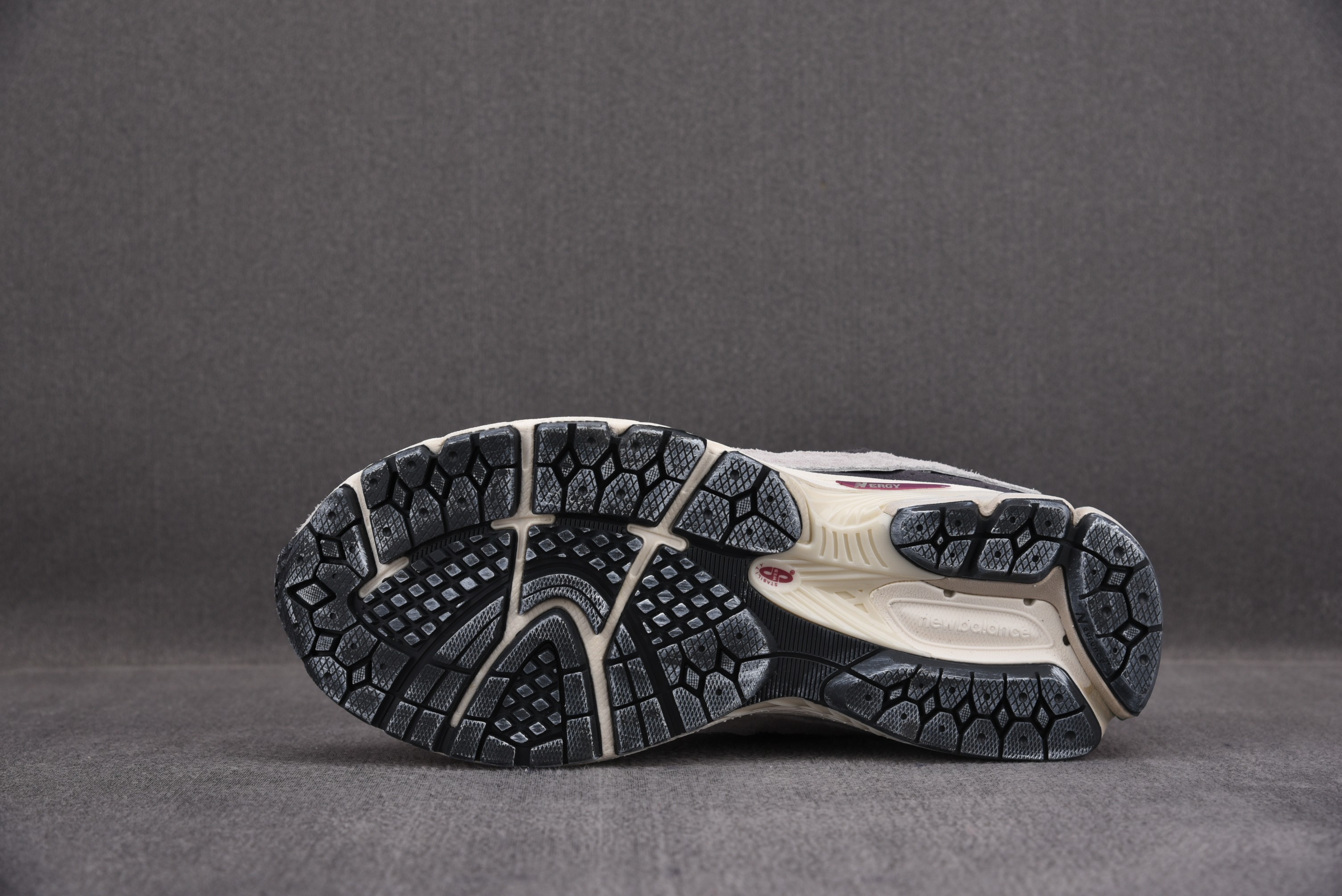 New Balance 2002R Protection Pack Rain Cloud