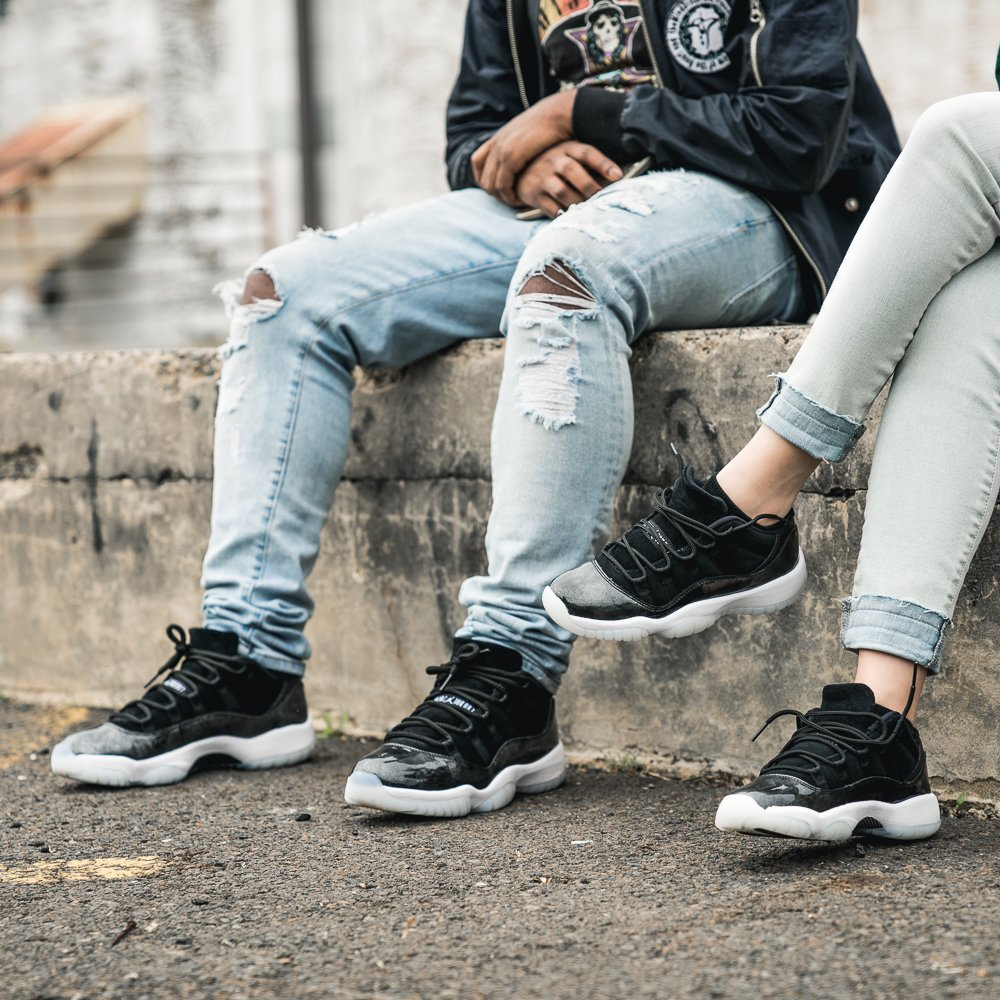 Jordan 11 Retro Black Clear/Jubilee