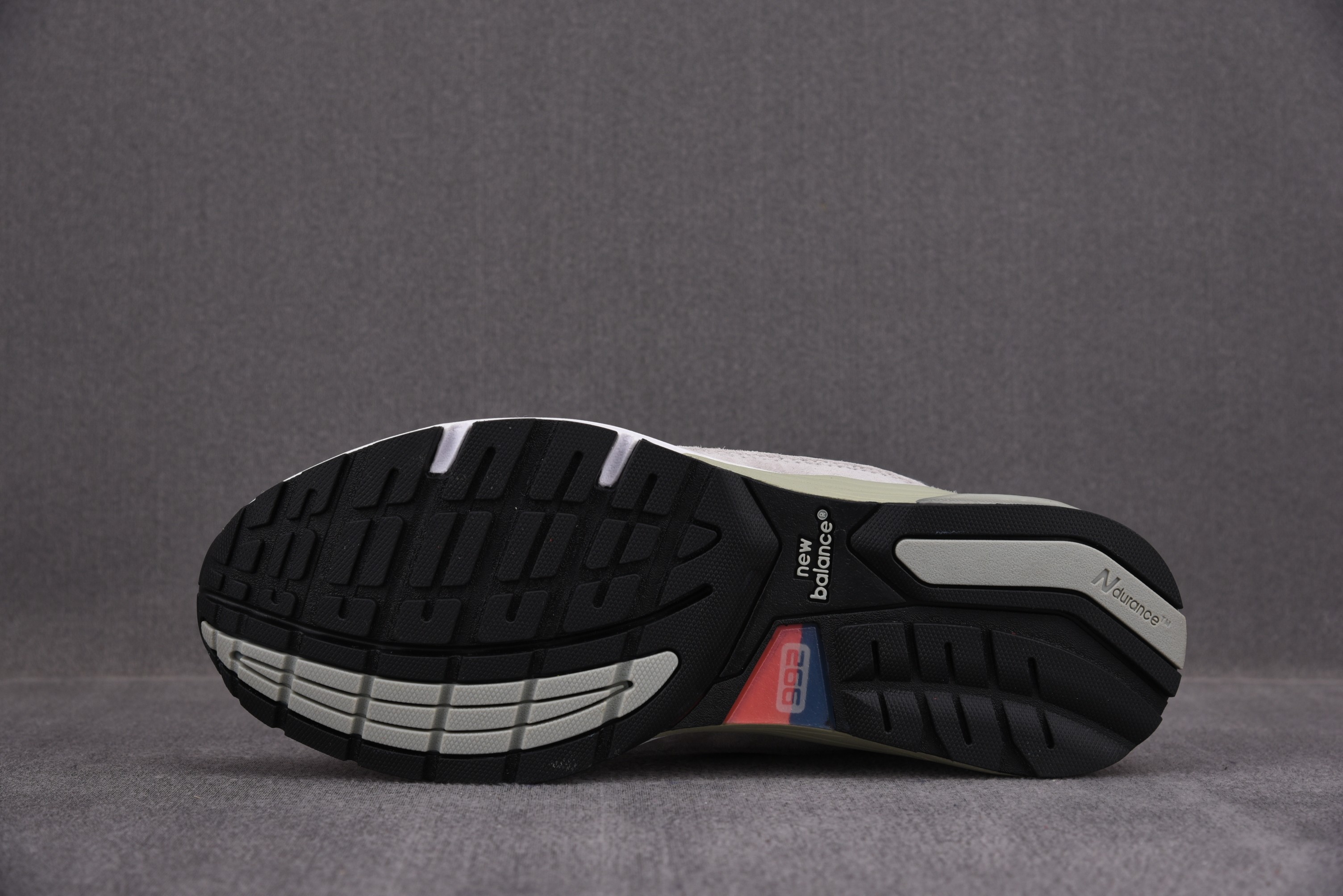 New Balance 992 Grey