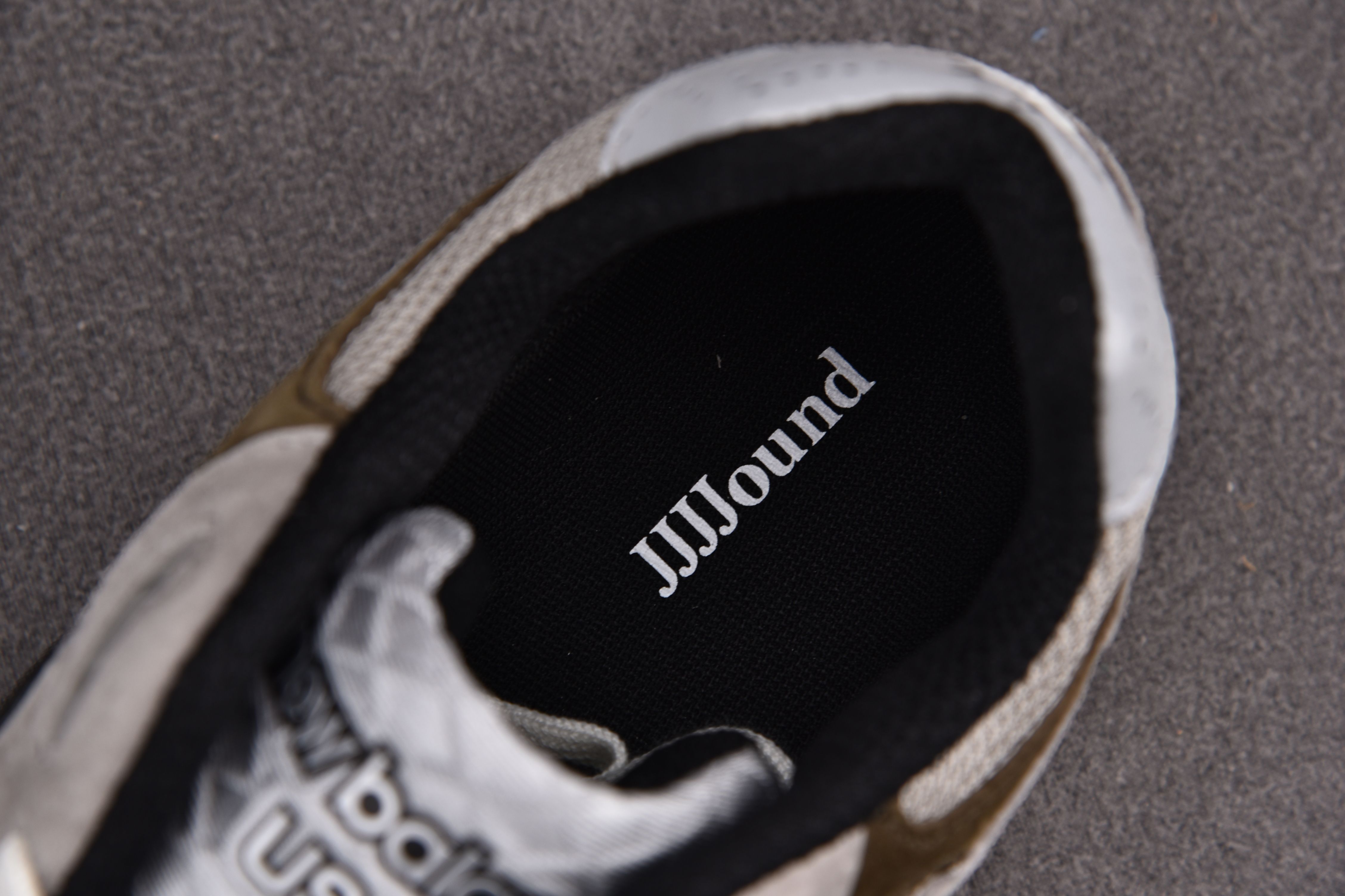 New Balance 990v3 Grey White