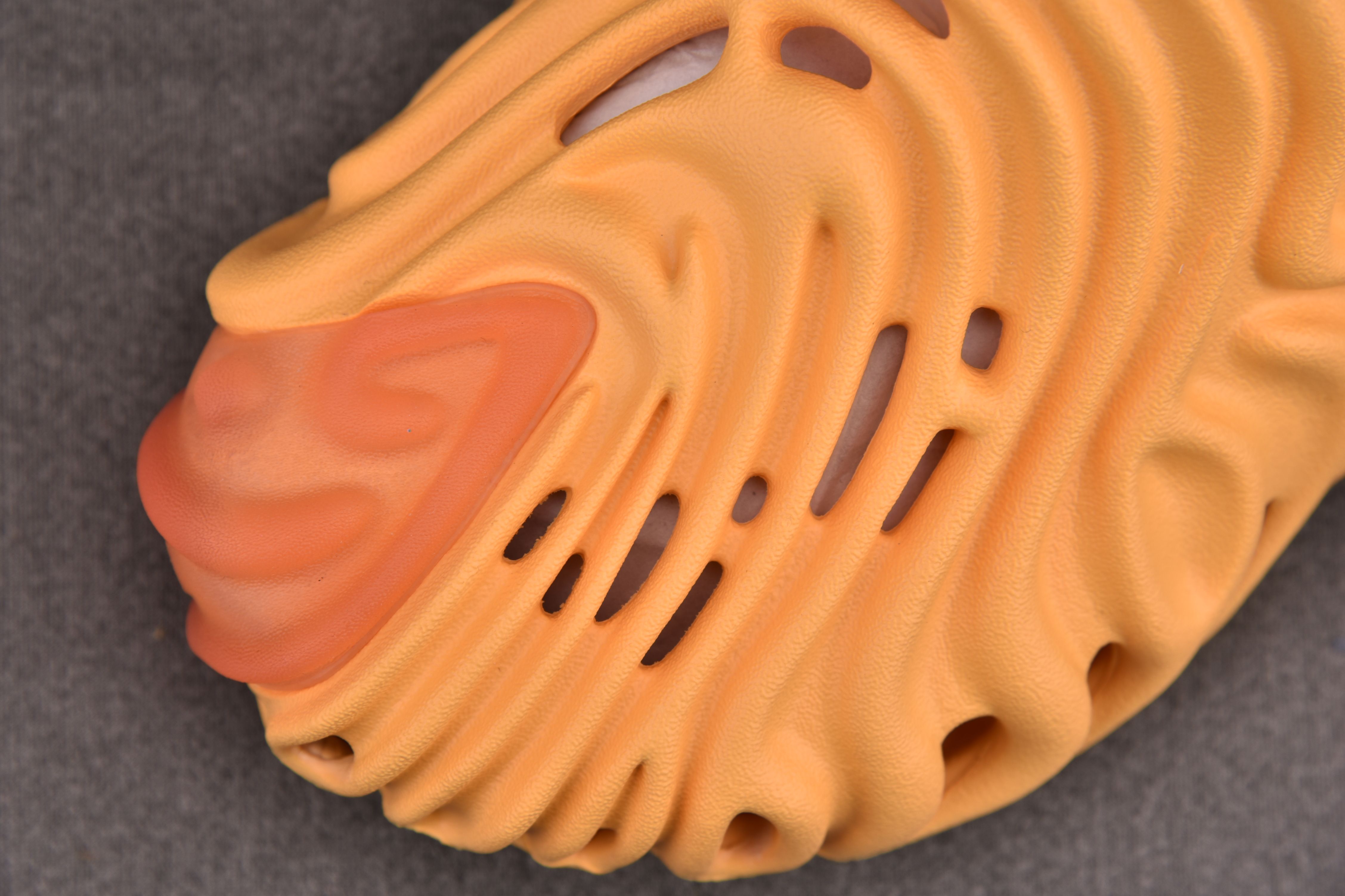 Salehe Bembury x Crocs Pollex Clog Light Gold