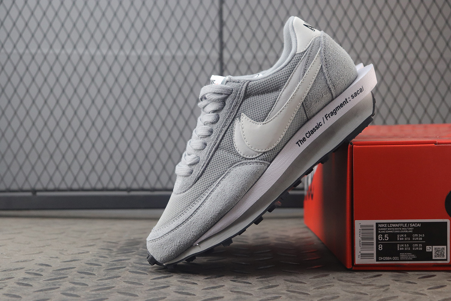 Fragment x Sacai x Nike LDWaffle Wolf Grey