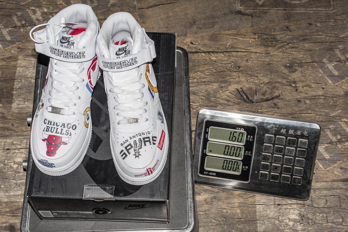 Air Force 1 Mid Supreme NBA White