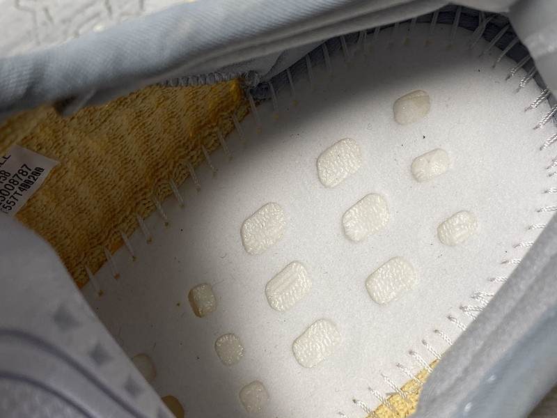 Yeezy Boost 350 V2 'Linen'