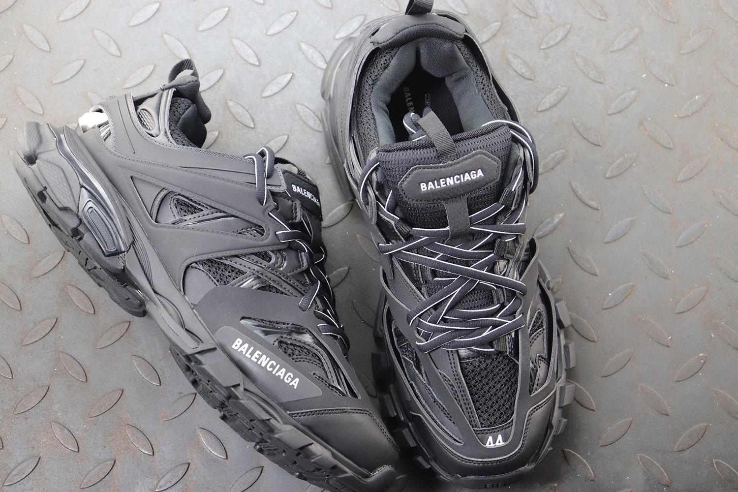 【Clearance】 BCG Track Black（EU39）