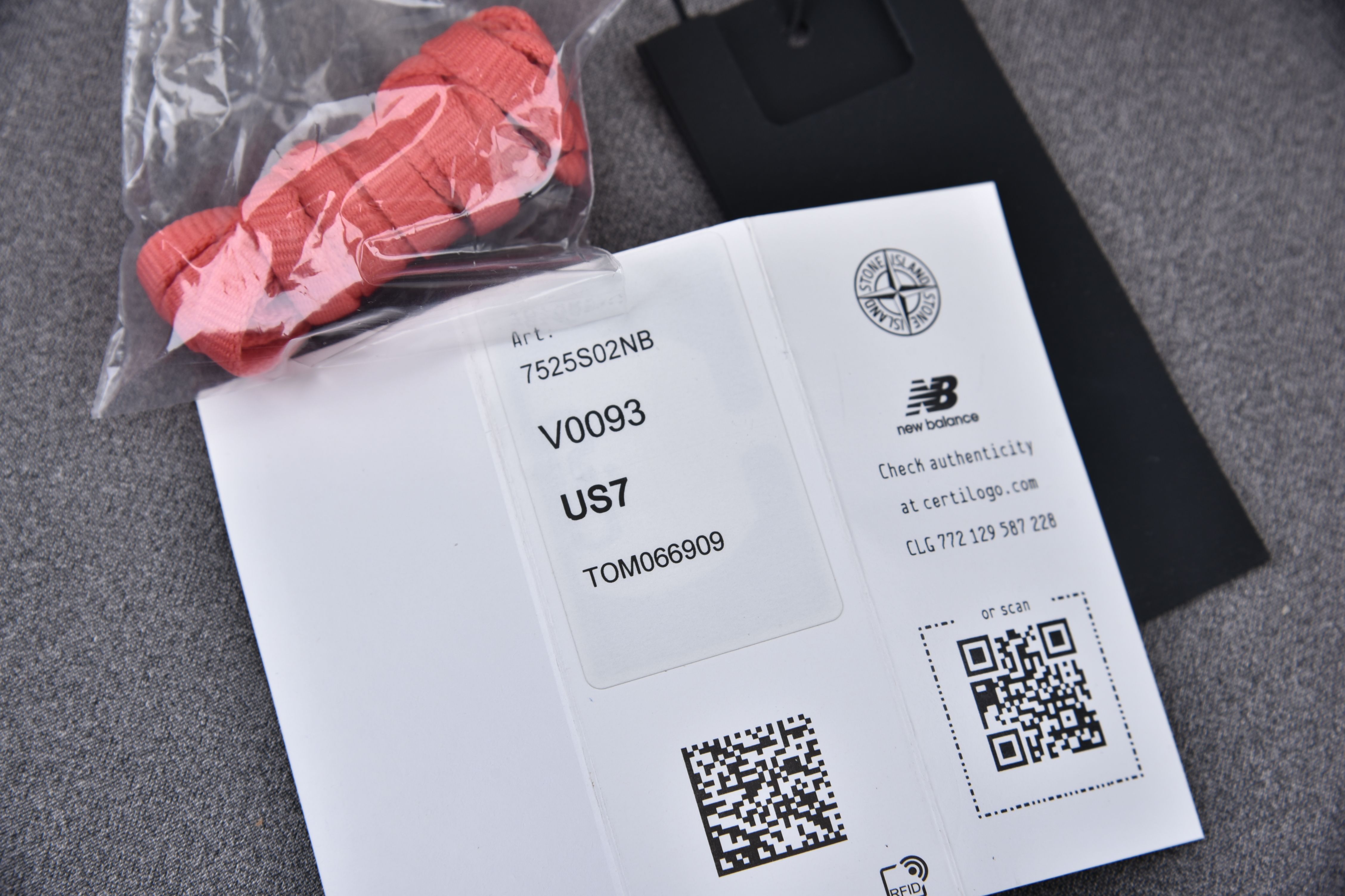 New Balance FuelCell RC Elite v2 SI Stone Island TDS