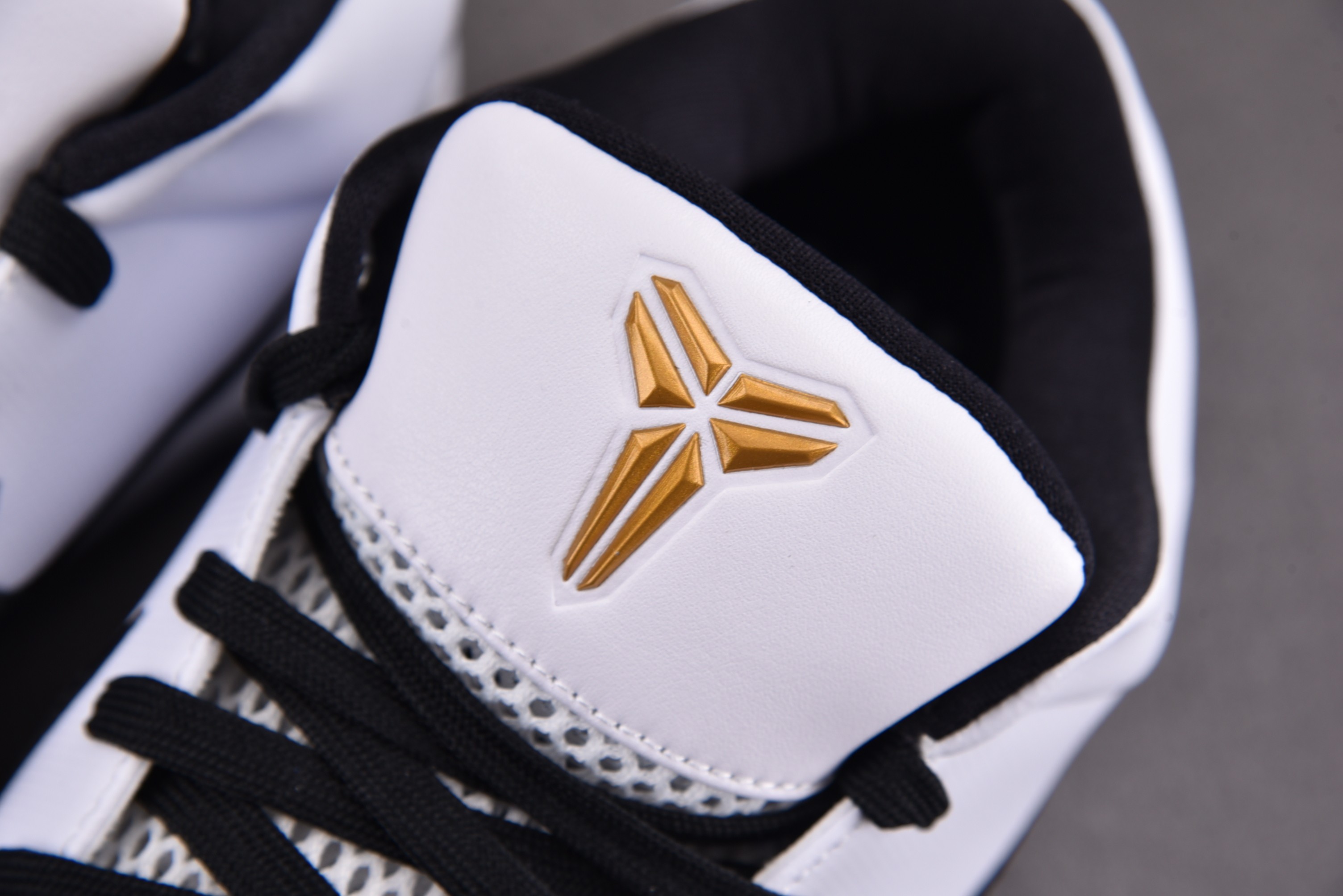Nike Kobe 4 Protro Mambacita Gigi