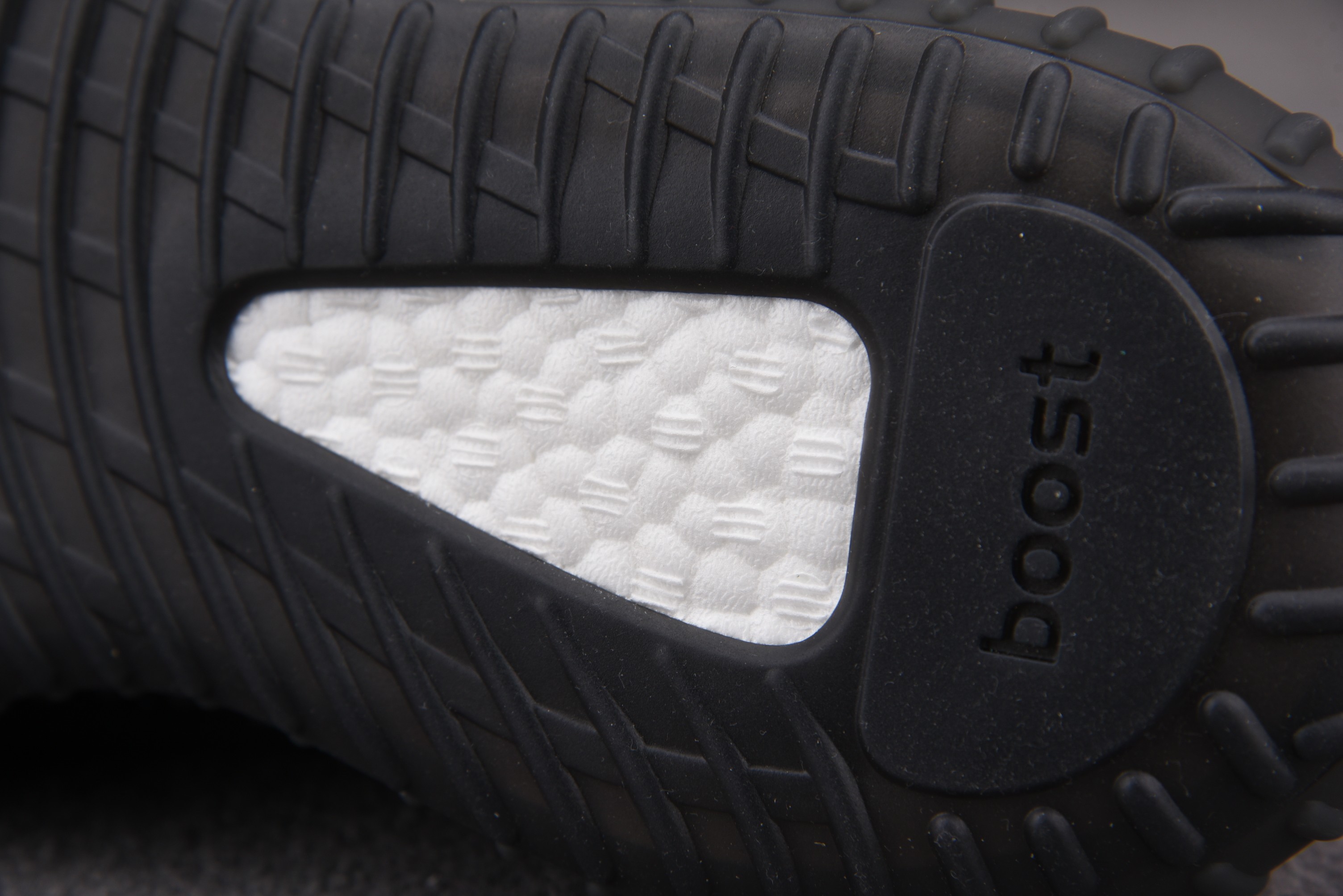 adidas Yeezy Boost 350 V2 Dazzling Blue