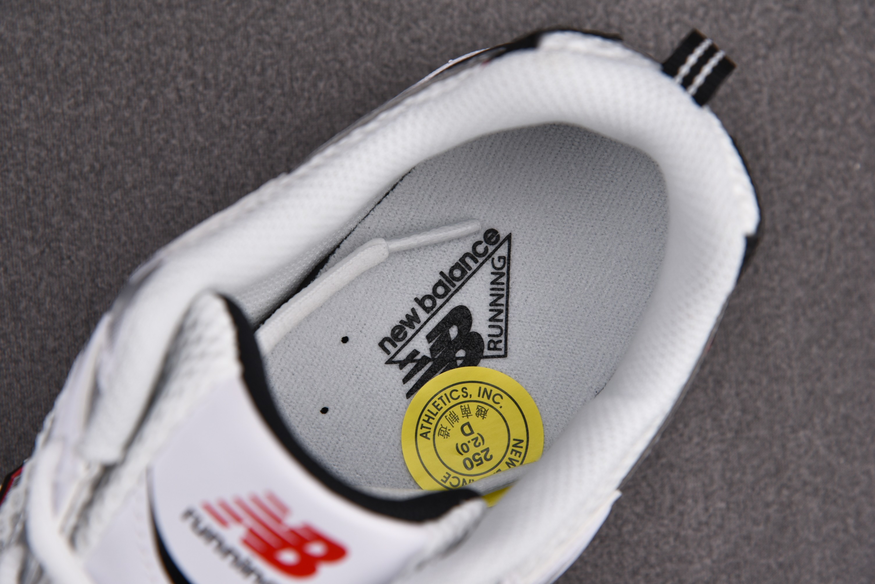 New Balance 530v2 White Silver Red