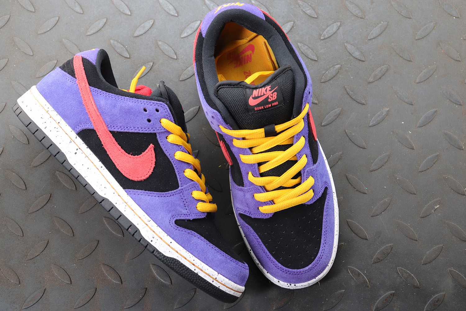 Nike SB Dunk Low ACG Terra