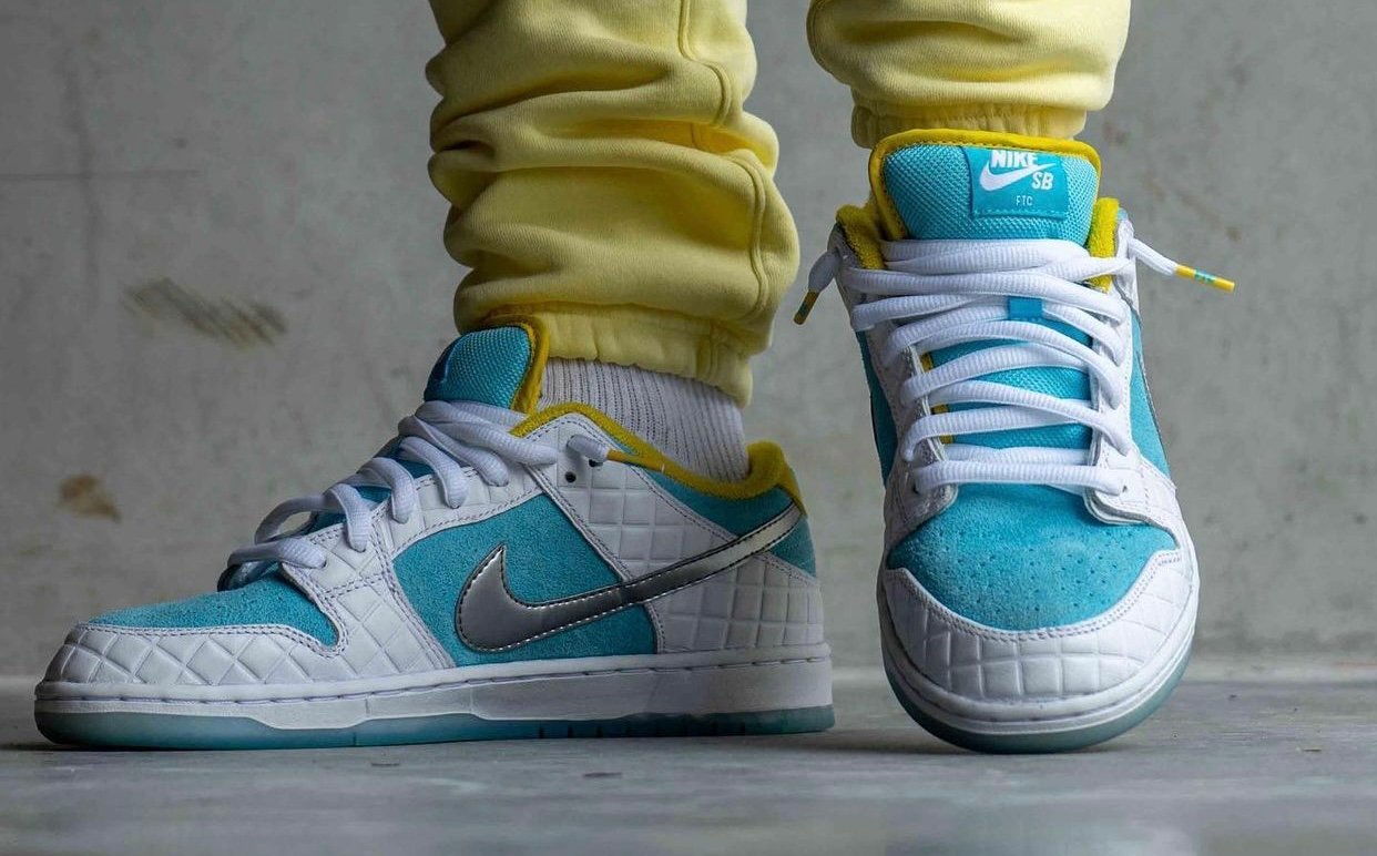 Nike SB Dunk Low Pro FTC Lagoon Pulse