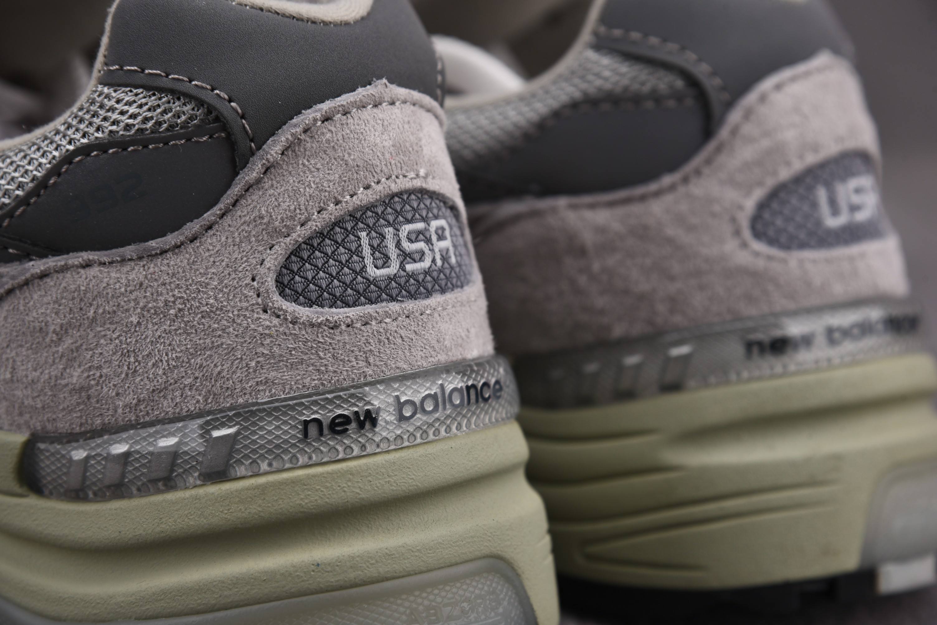 New Balance 992 Grey