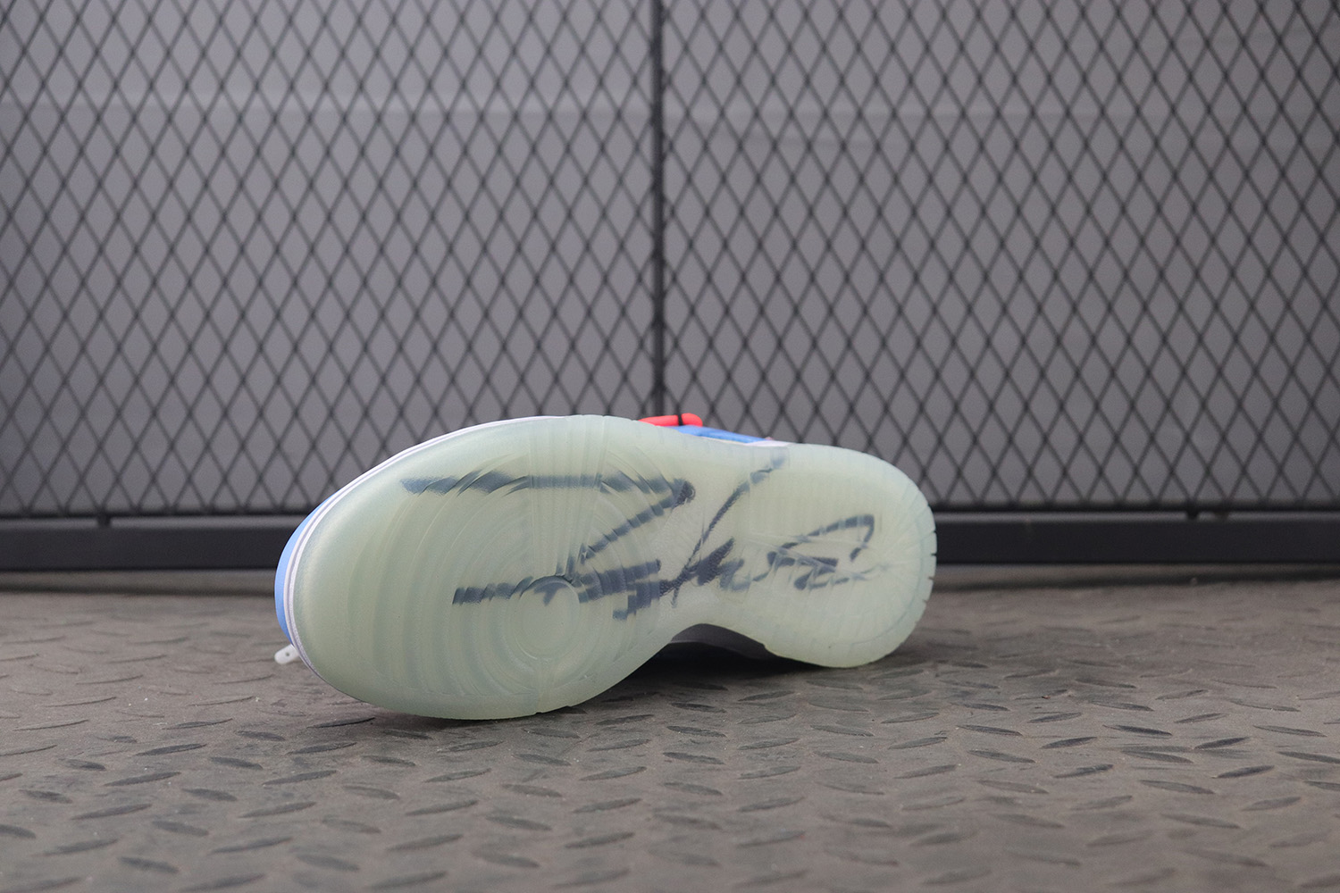 Nike Dunk Low SB Off White X Futura X SB 'UNC'