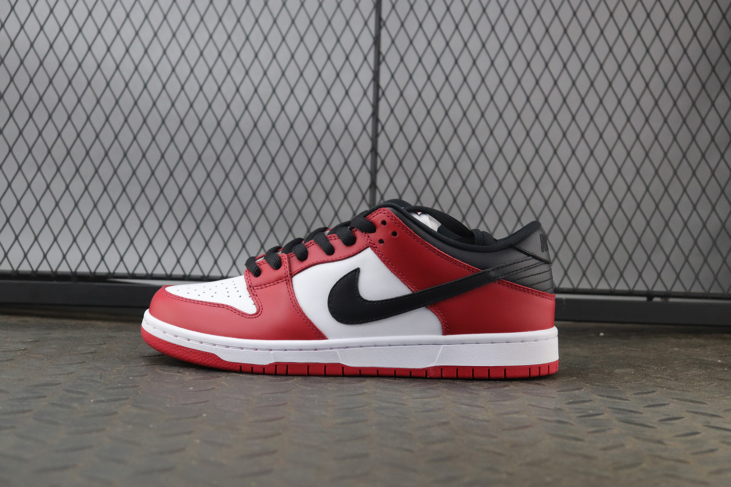 【Clearance】Nike Dunk SB Low “Chicago”（US8.5）